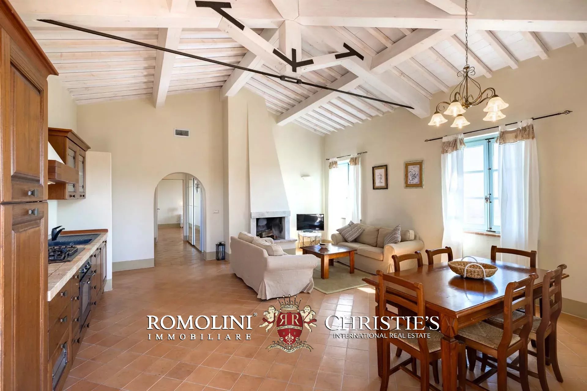 LUXUSANLAGE MIT 19 WOHNUNGEN IN DER TOSKANA, VAL D'ORCIA