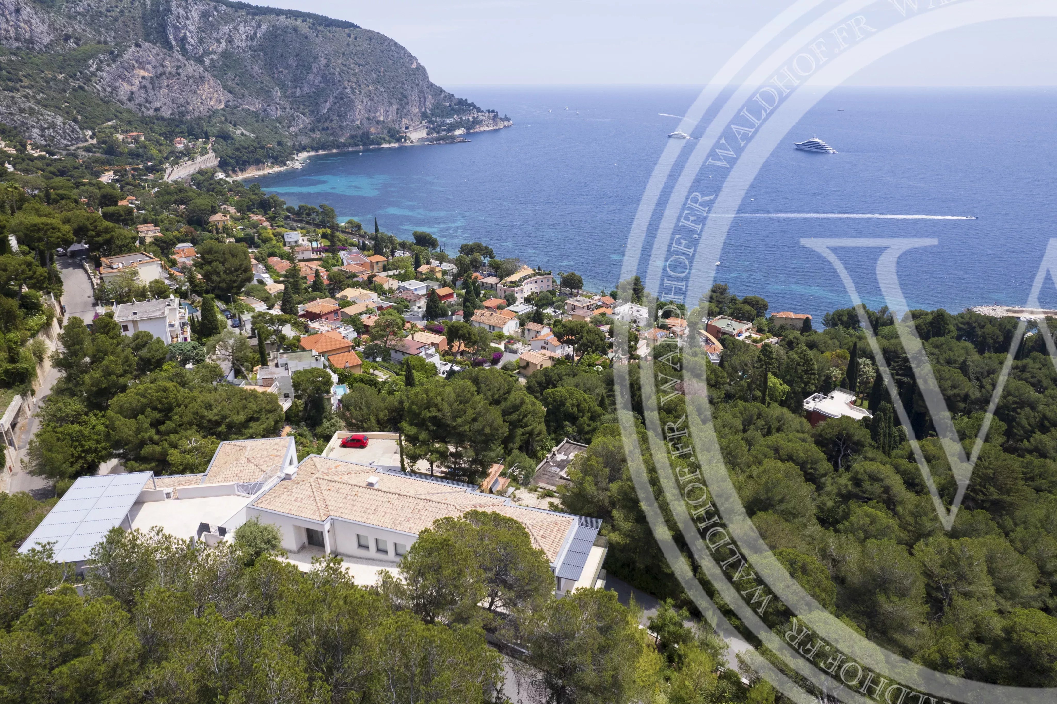 Eze Bord de Mer - Projet exceptionnel de deux villas neuves avec vue panoramique sur la mer