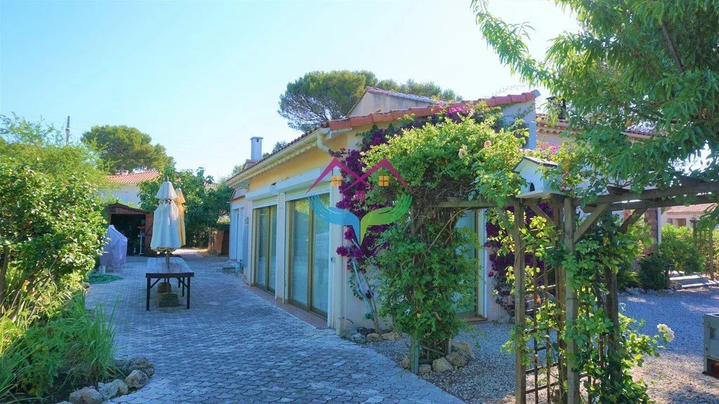 Saint Raphaël Boulouris villa T7 à vendre