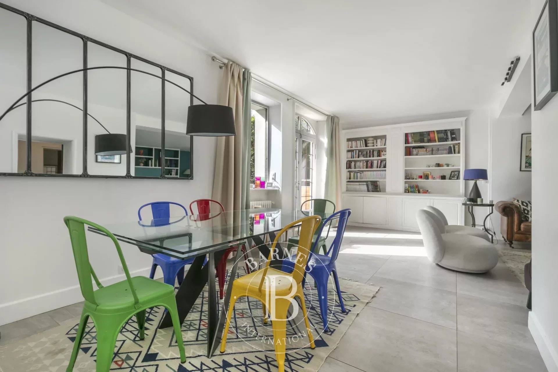 Maison Suresnes  -  ref 86778833 (picture 3)