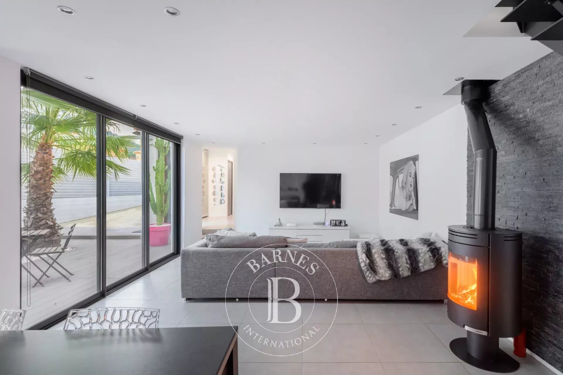 Ev Marseille 8ème - picture 6