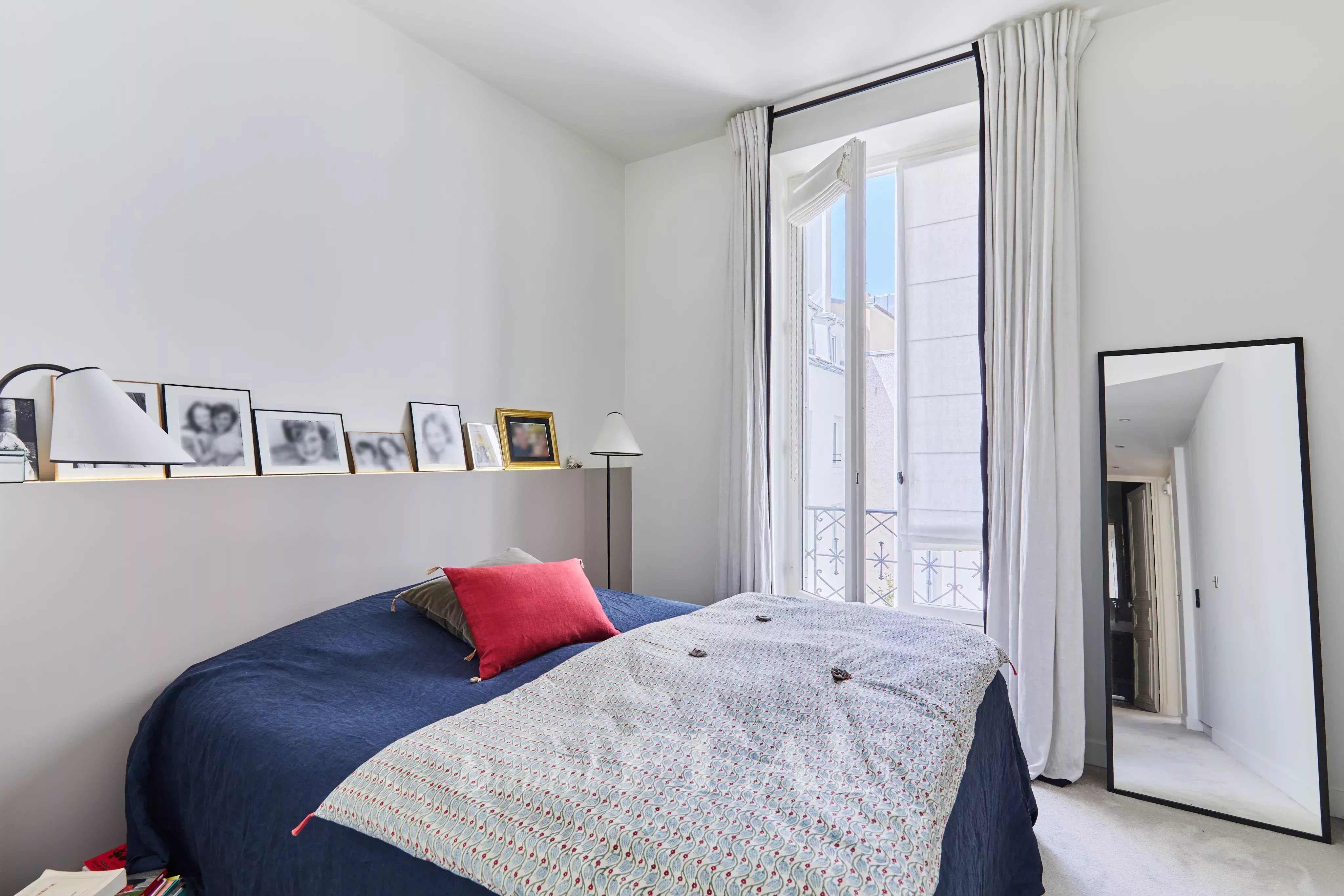 Sale Apartment Paris 7th
