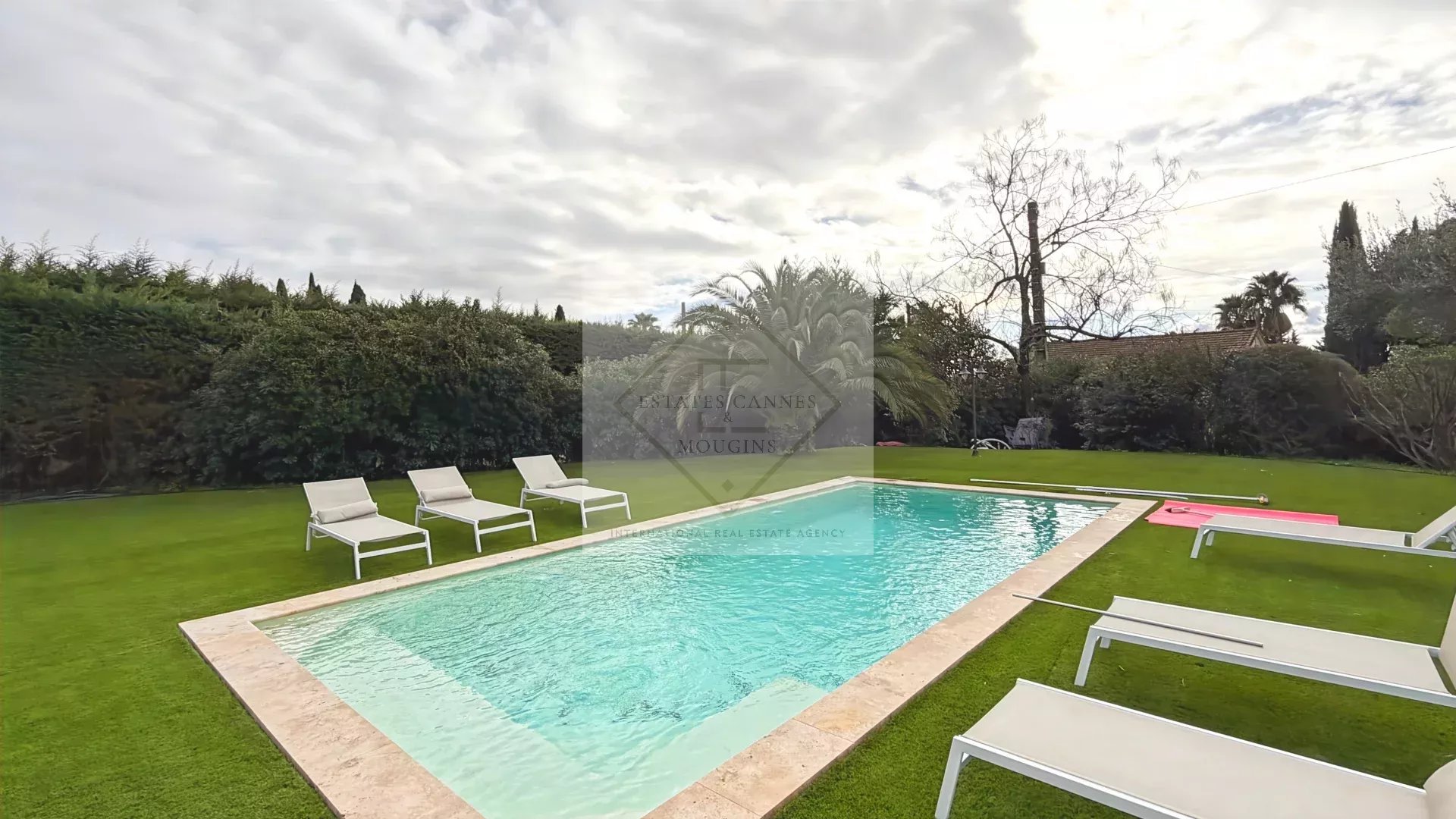Charmante Maison Provençale Rénovée – Cœur de Mougins — photo 25