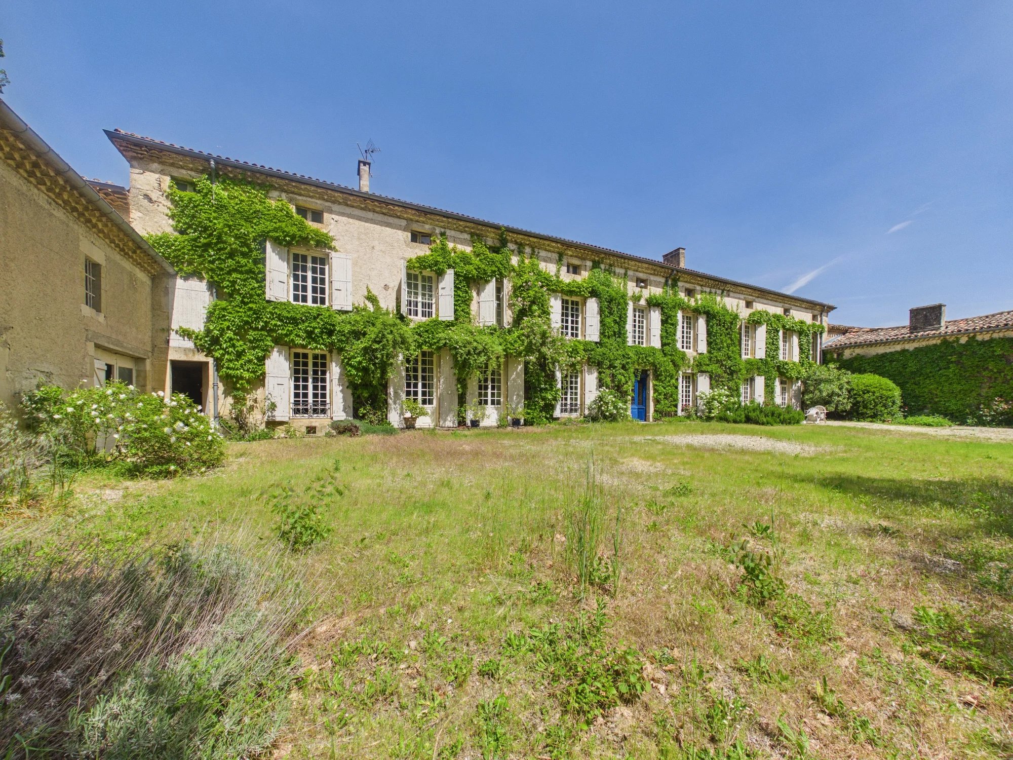 House in Castres - Image 2