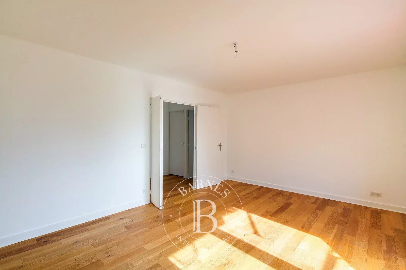 Levallois-Perret  - Piso 3 Cuartos 2 Habitaciones - picture 6