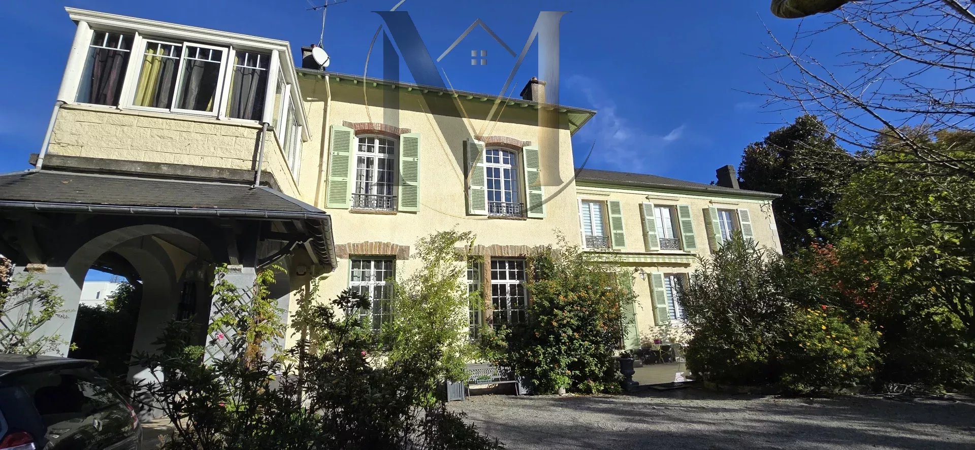 Agence immobilière de 