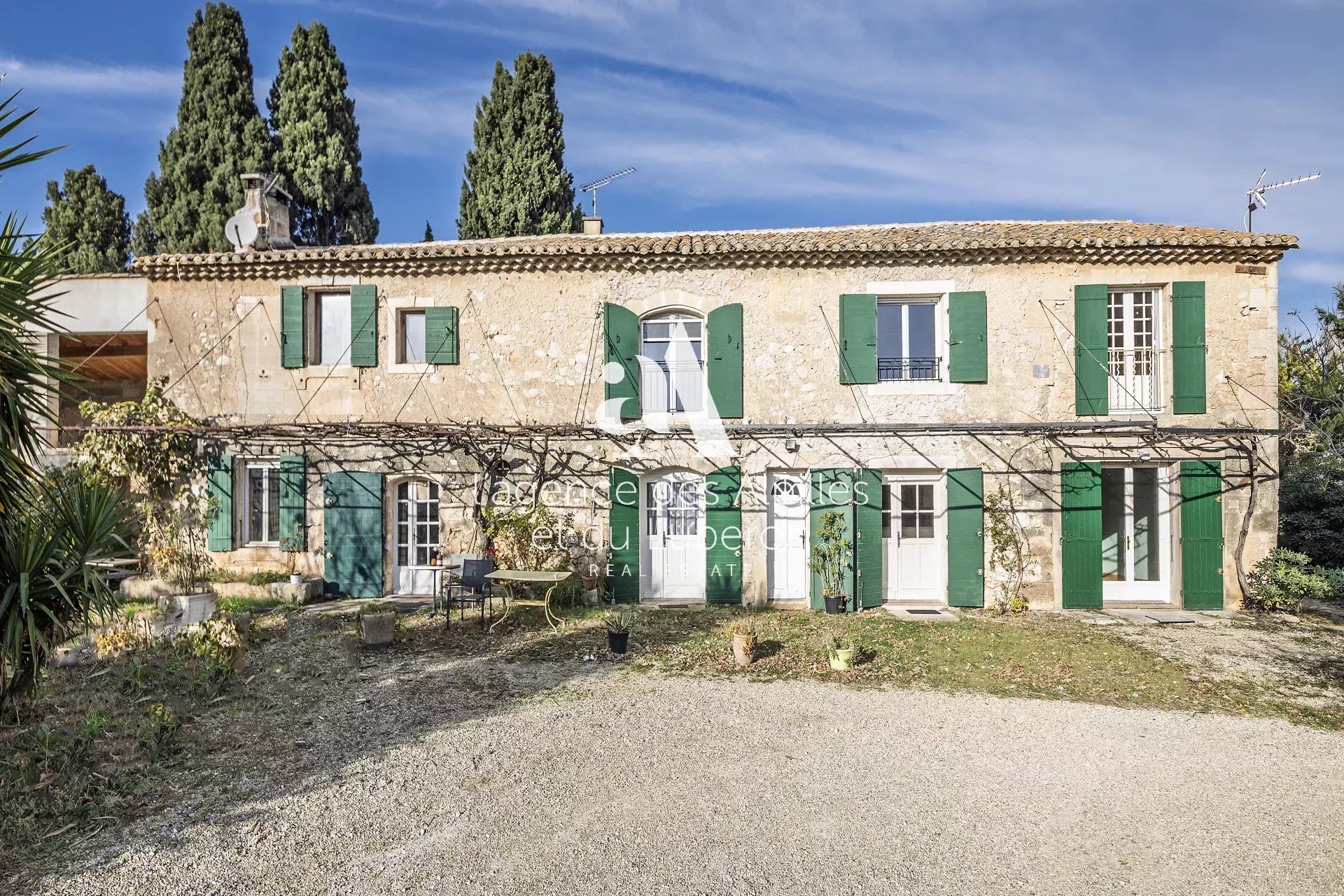 à vendre maison Maussane les Alpilles jardin