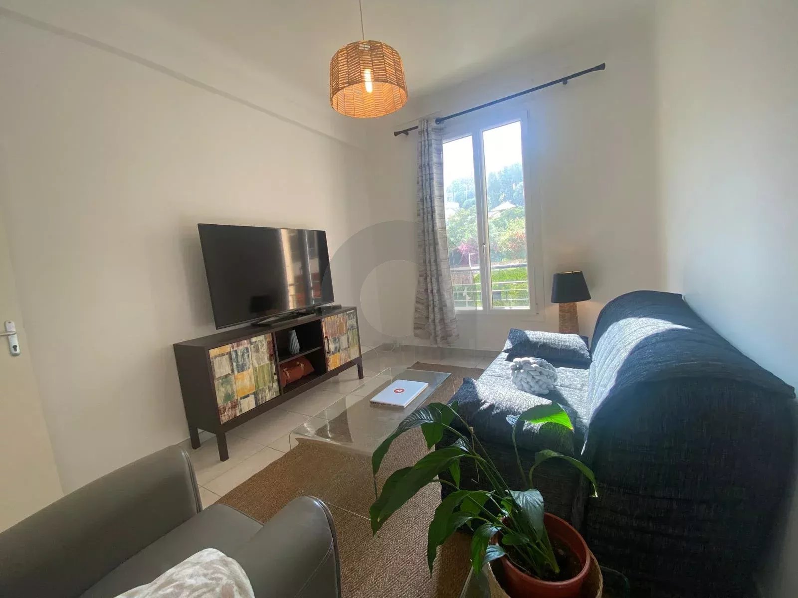 2 pièces meublé frontière Monaco