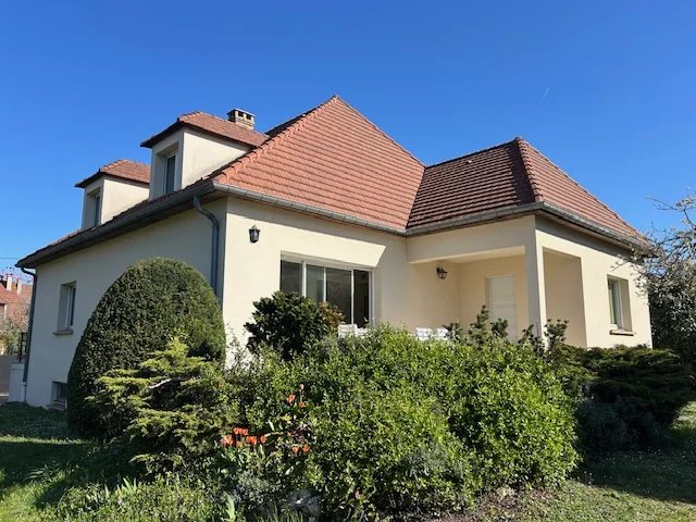 Demeure contemporaine de 260 m² sur terrain de 763  m²
