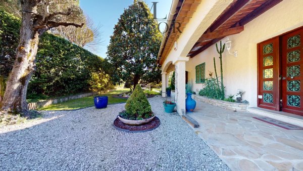 VILLA - POOL - GARDEN 2000m2 — photo 5