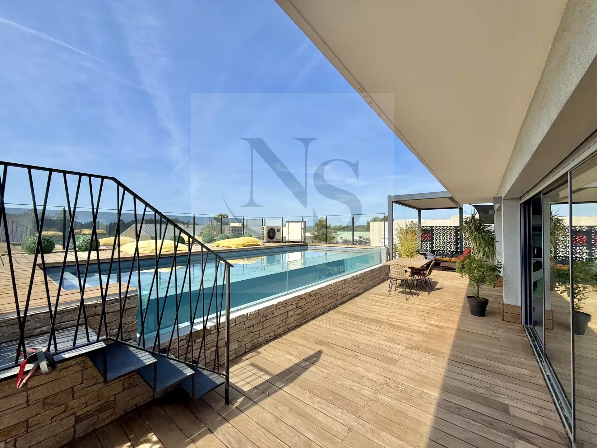 Sale Apartment Éguilles