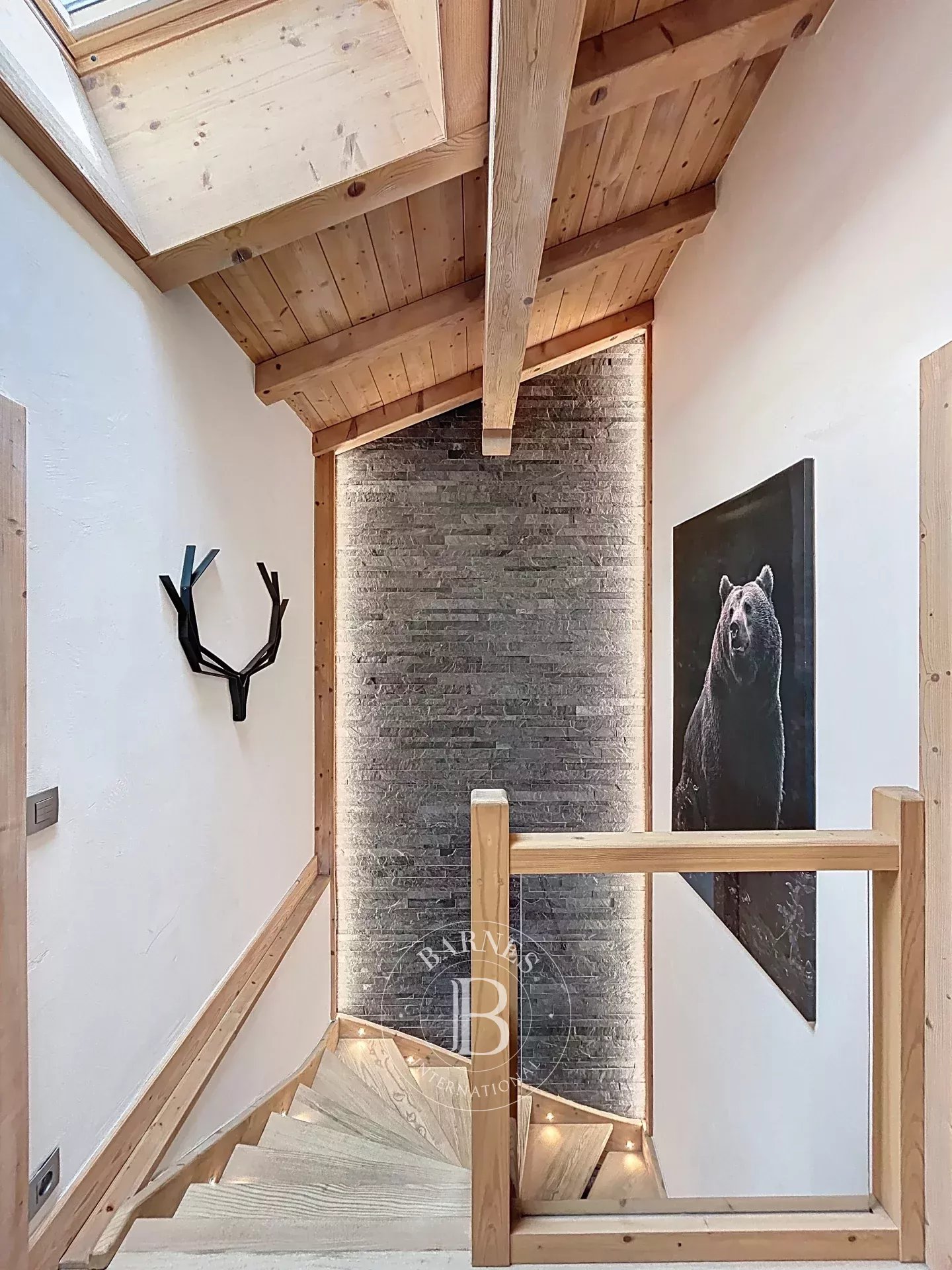 Photo of Penthouse of 325 sqm total surface area - 5 bedrooms on suite - In the center of Les Gets and close to the gondola - Les Gets