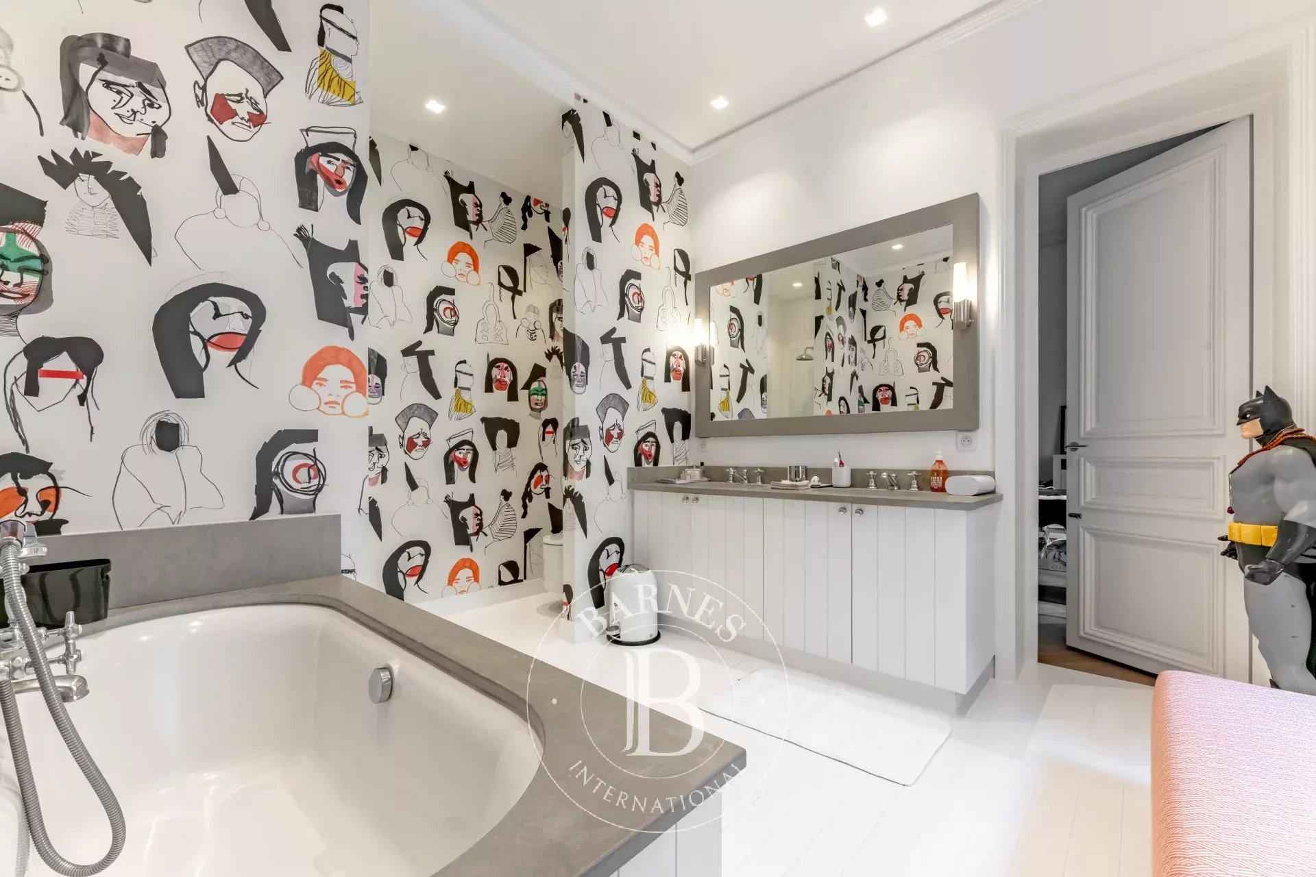 Paris  - Apartment 3 Bedrooms - picture 17