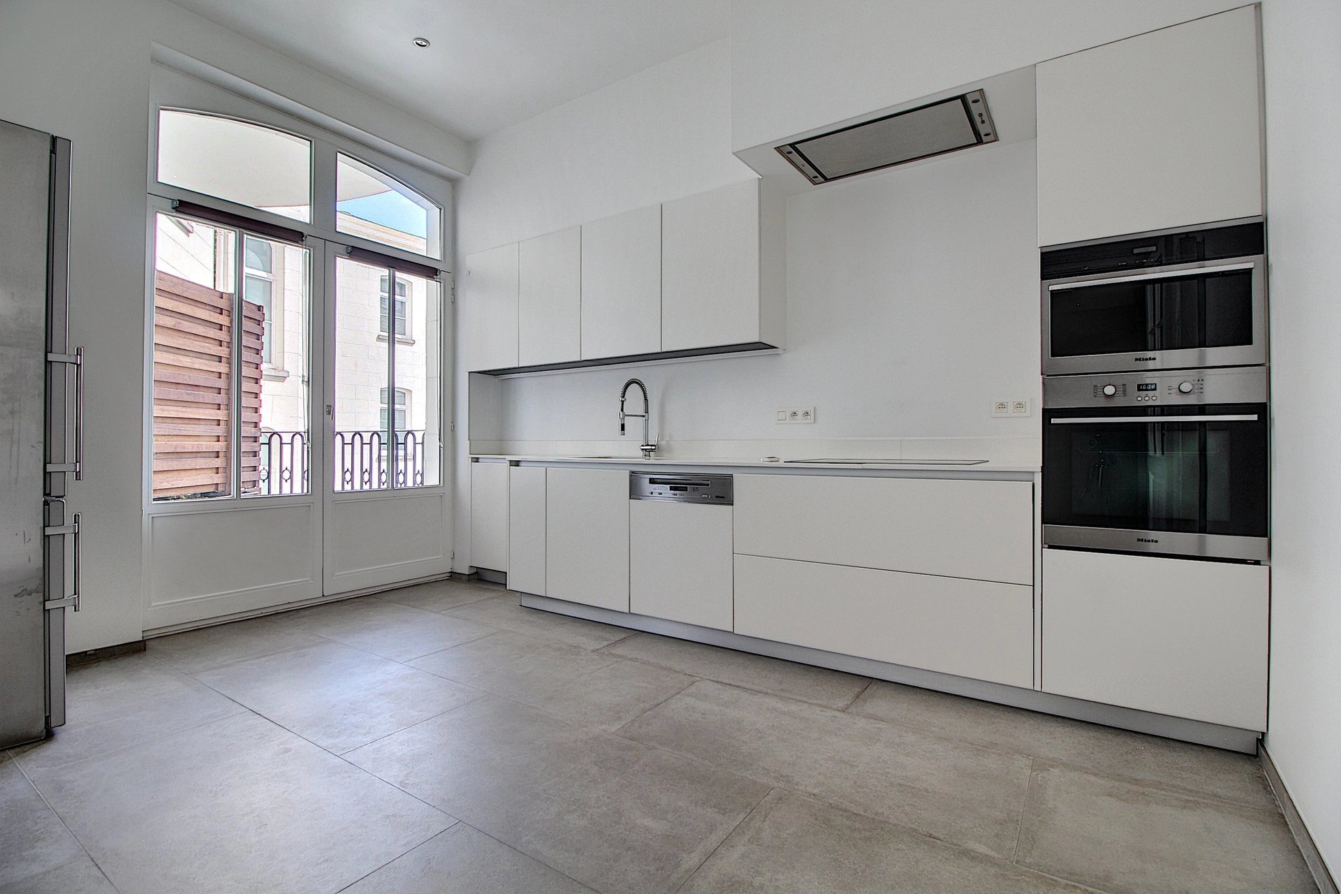 Cinquantenaire - Appartement 3 chambres