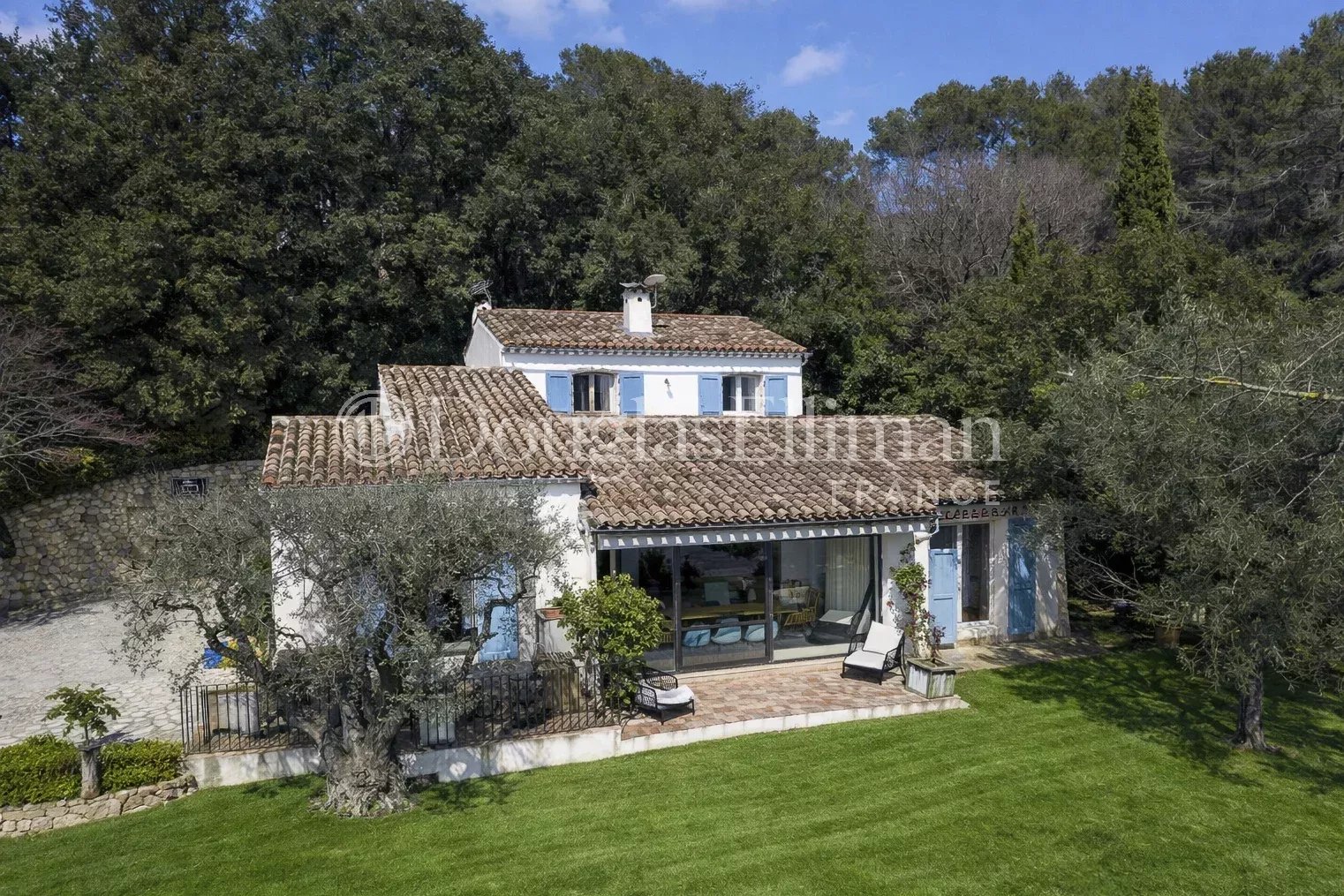 Valbonne : Villa provençale avec 5 chambres et piscine - Image nᵒ2