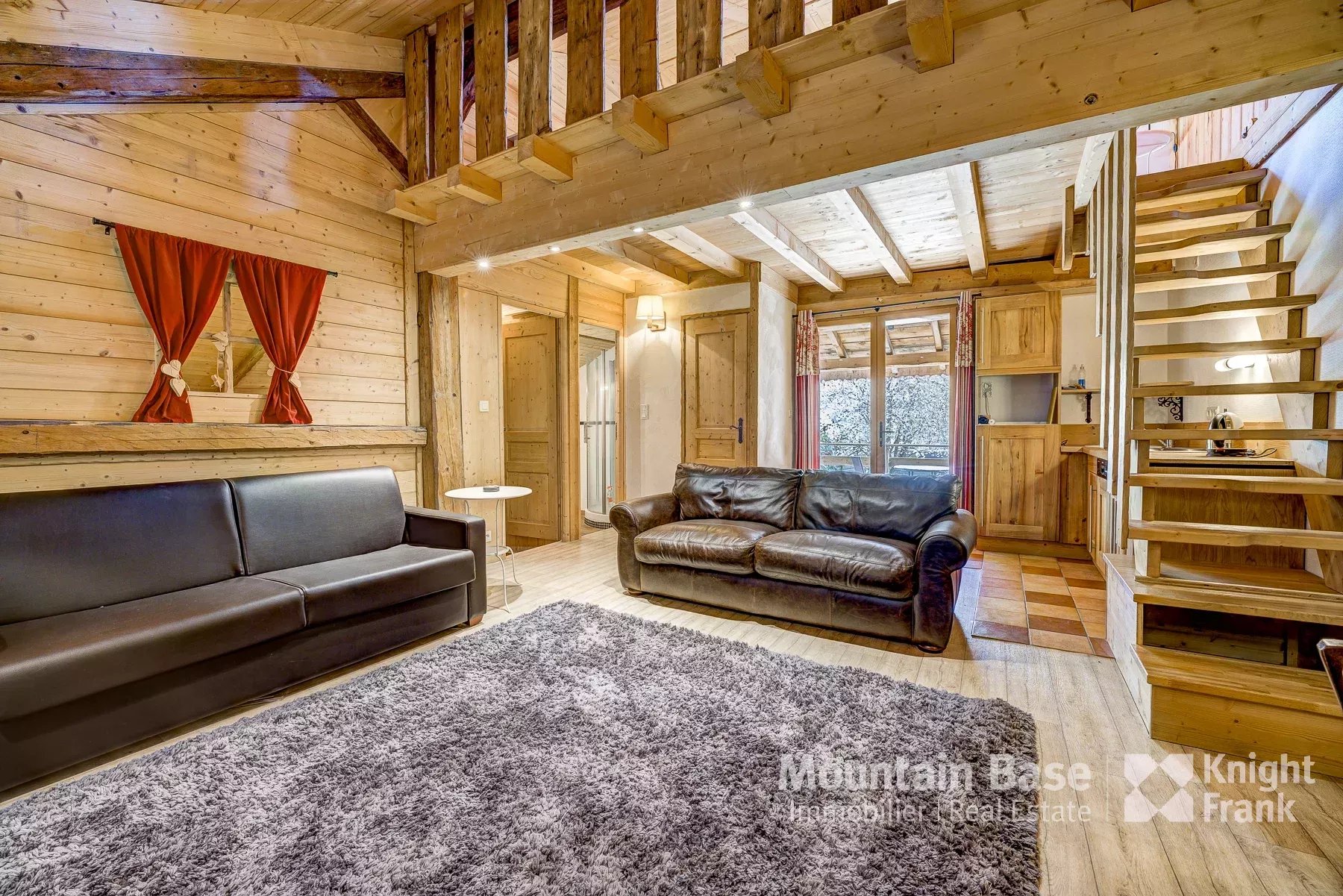 Photo of Renovated 6-Bedroom Farmhouse with Separate Apartment and Garden