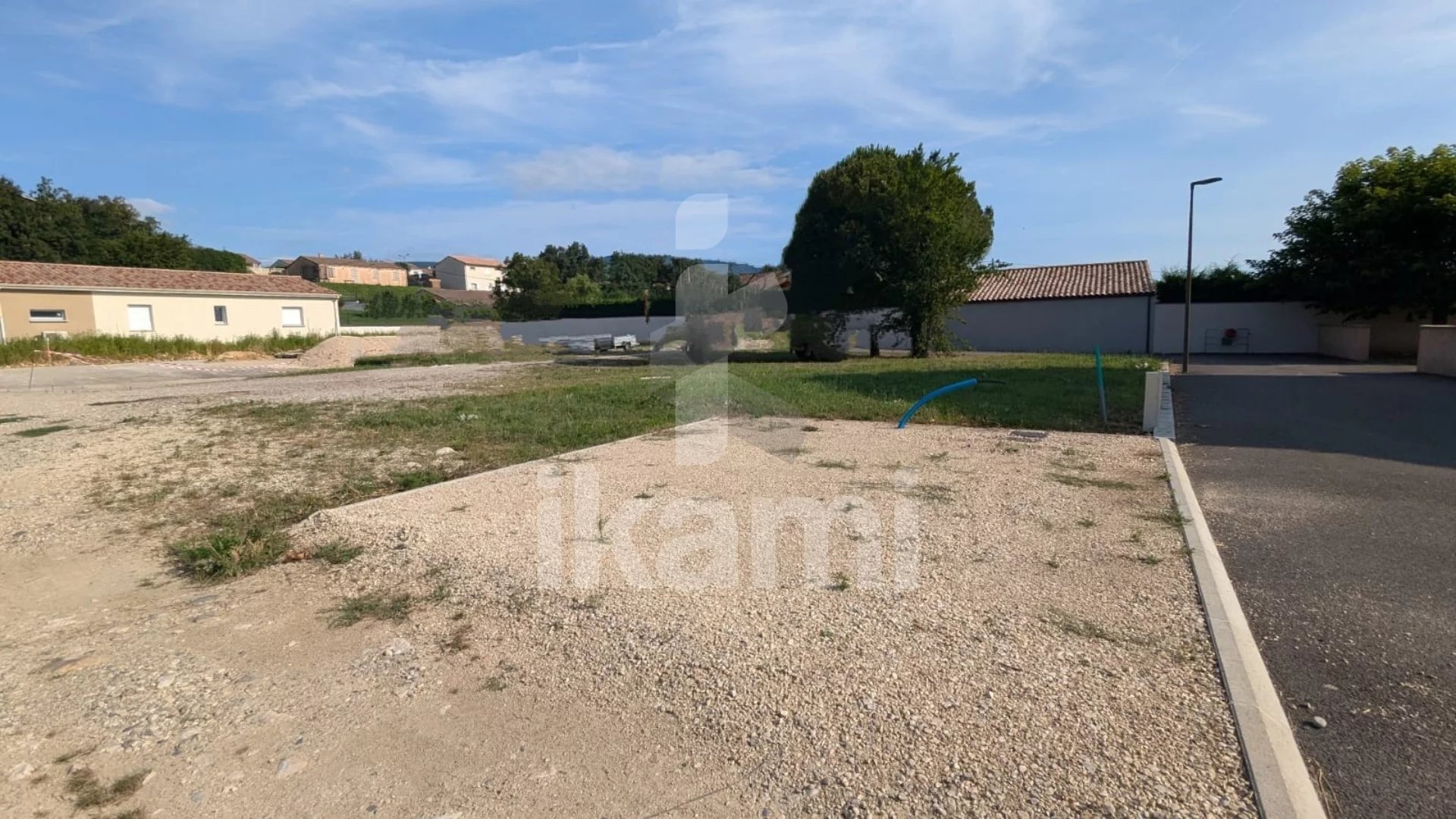 TERRAIN CONSTRUCTIBLE DE 436 M2