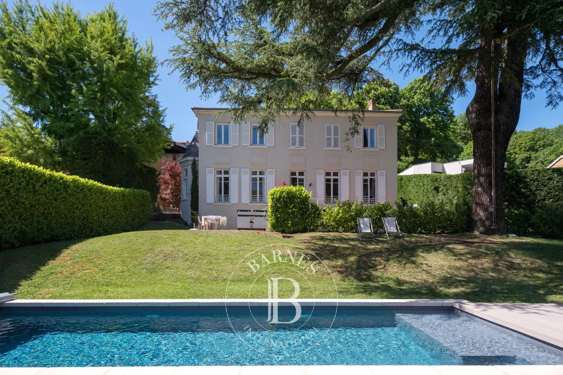 Daire Saint-Cyr-au-Mont-d'Or