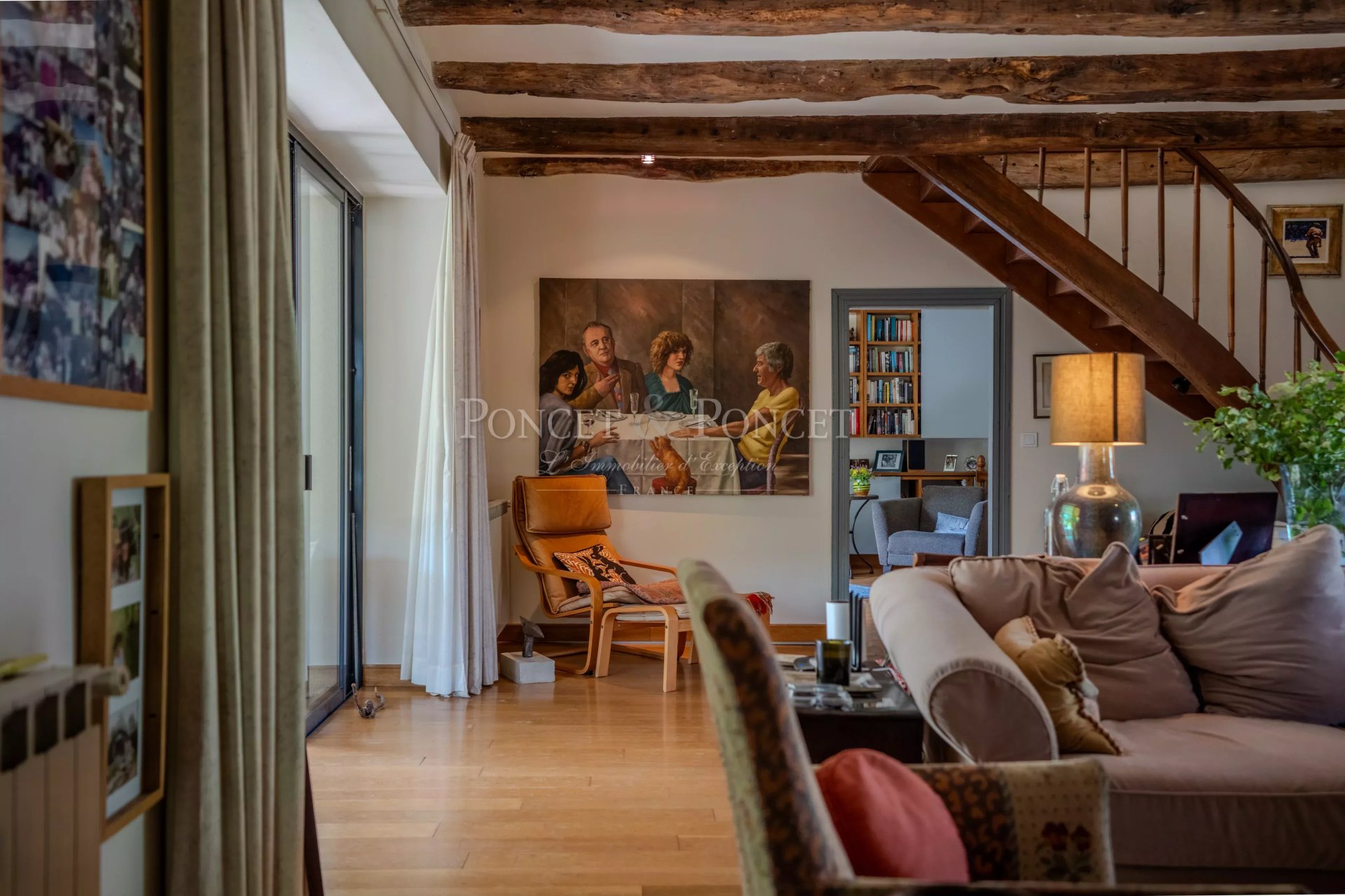 7 Bedroom Villa/Townhouse's Image 3