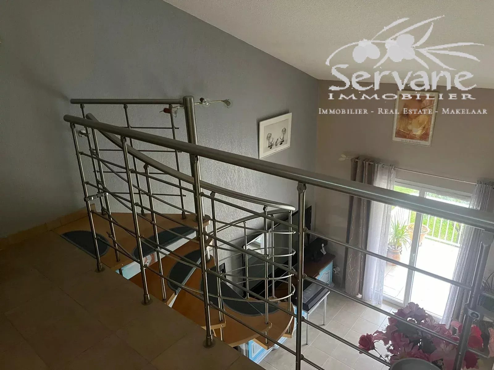 NICE T3 APPARTMENT IN DUPLEX LORGUES