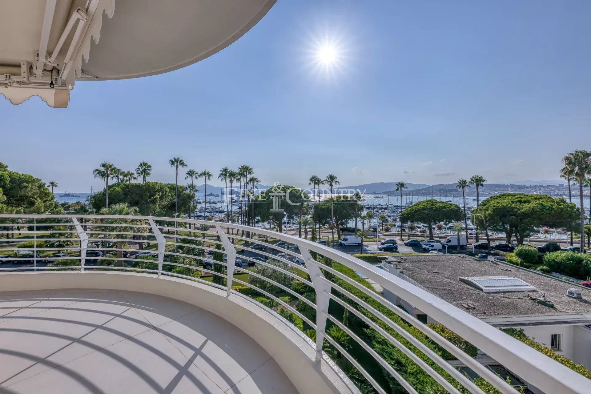 Photo of Apartment for sale on the Croisette, Cannes
