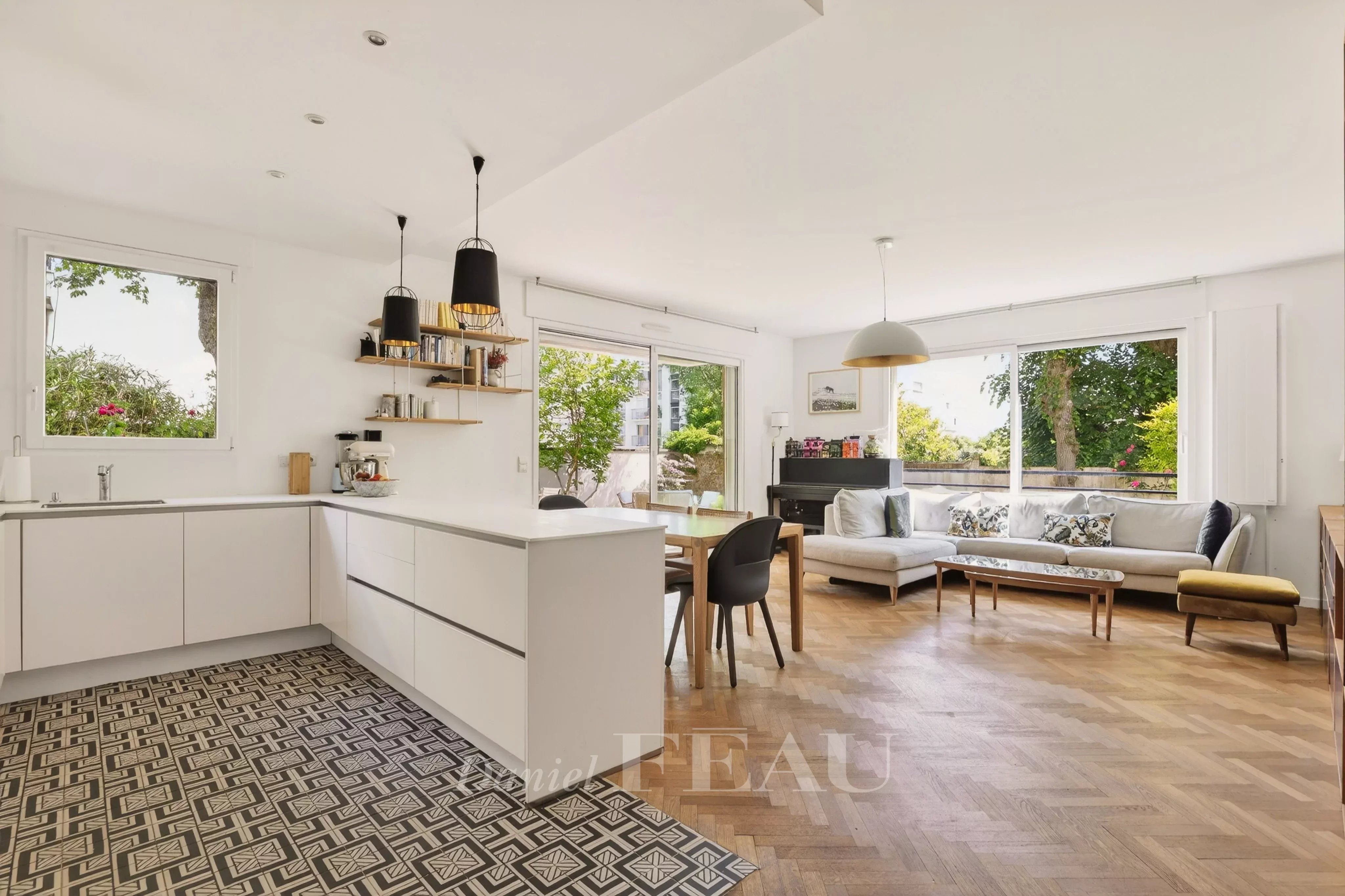 Sale Apartment Saint-Cloud
