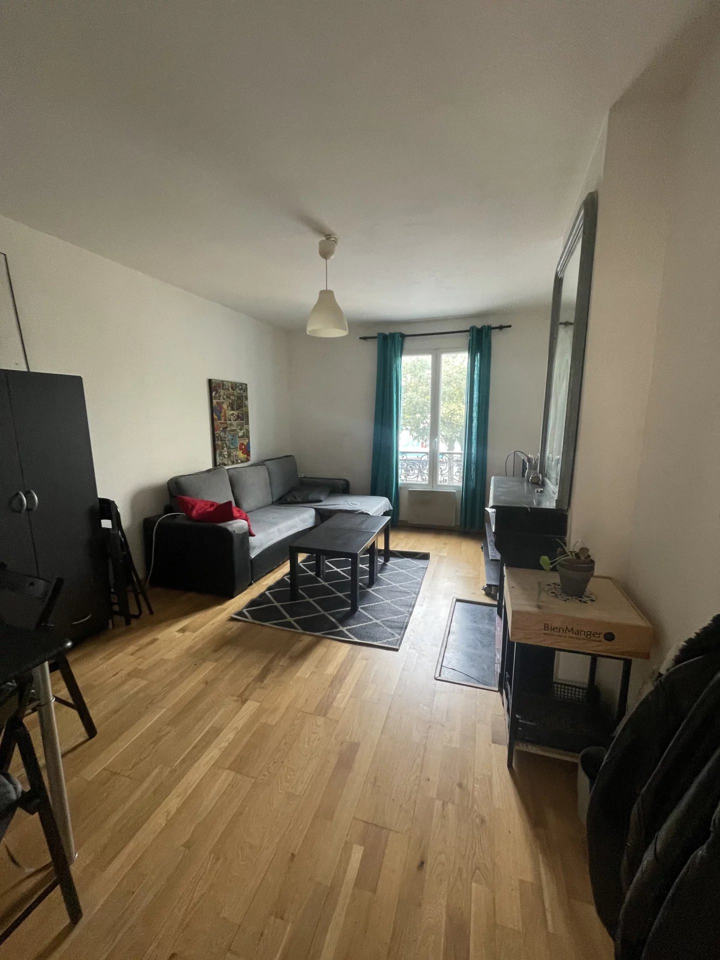 Location Appartement Paris 19ème