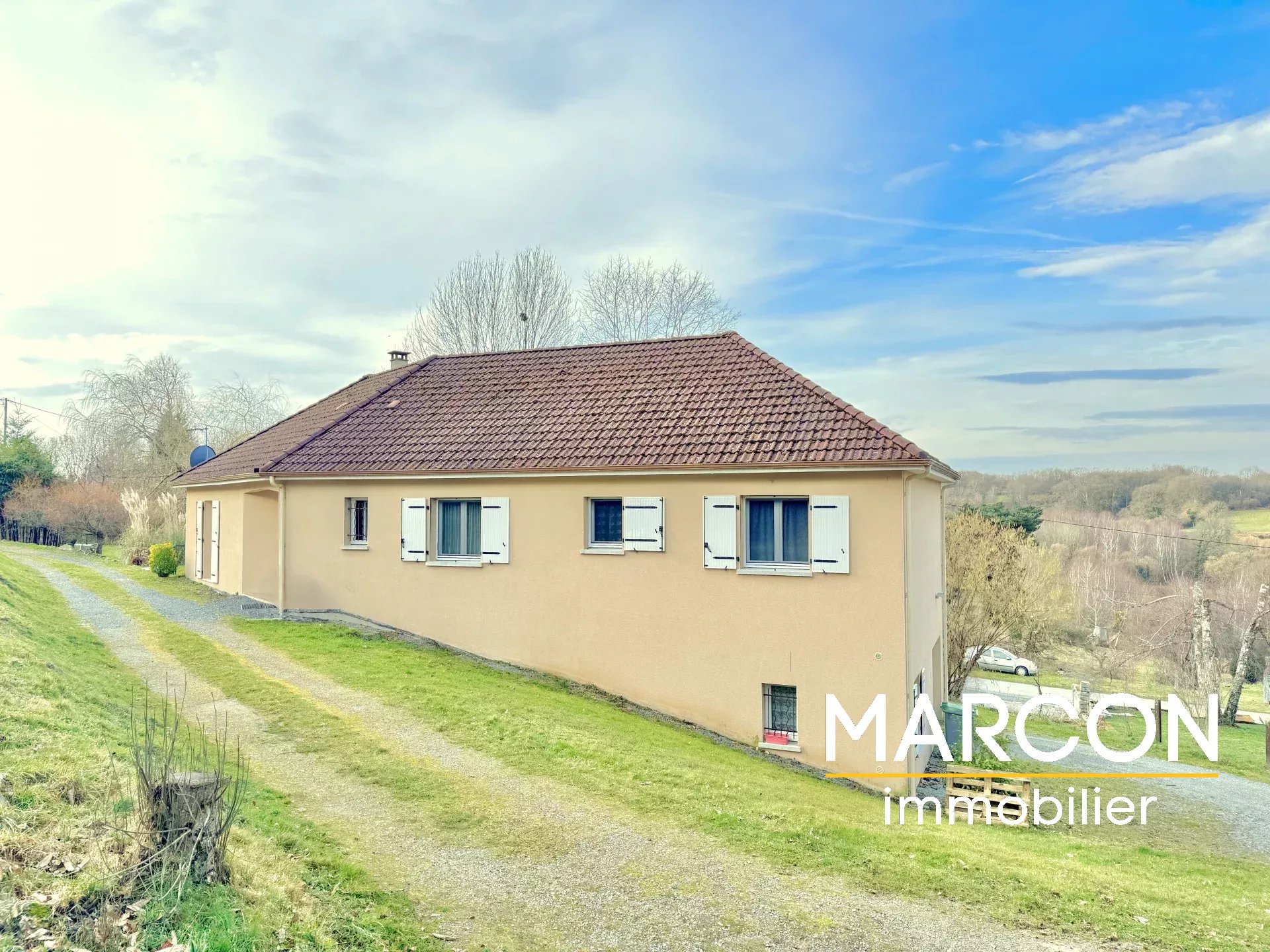 Agence immobilière de 