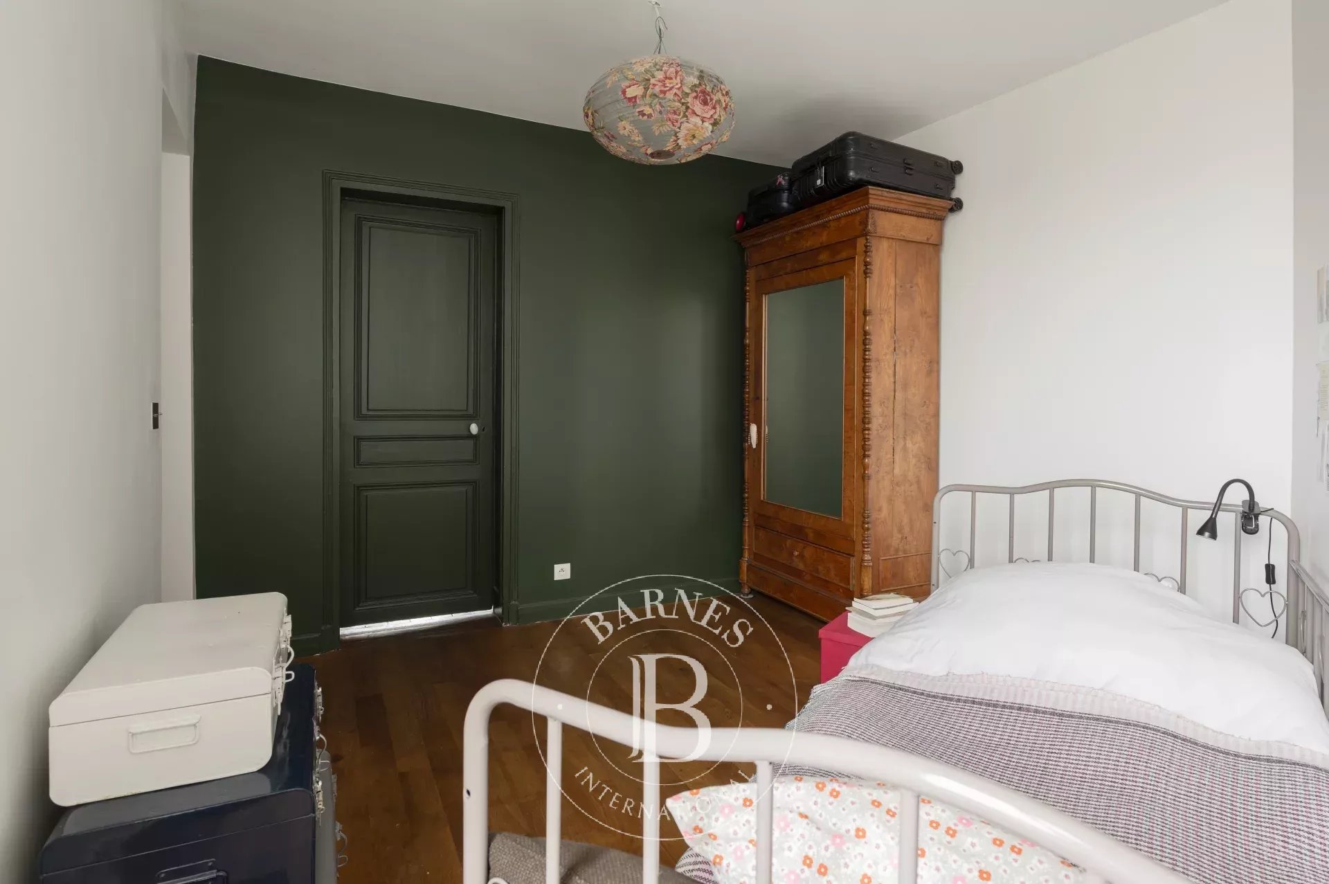 Daire Paris 18ème - picture 11