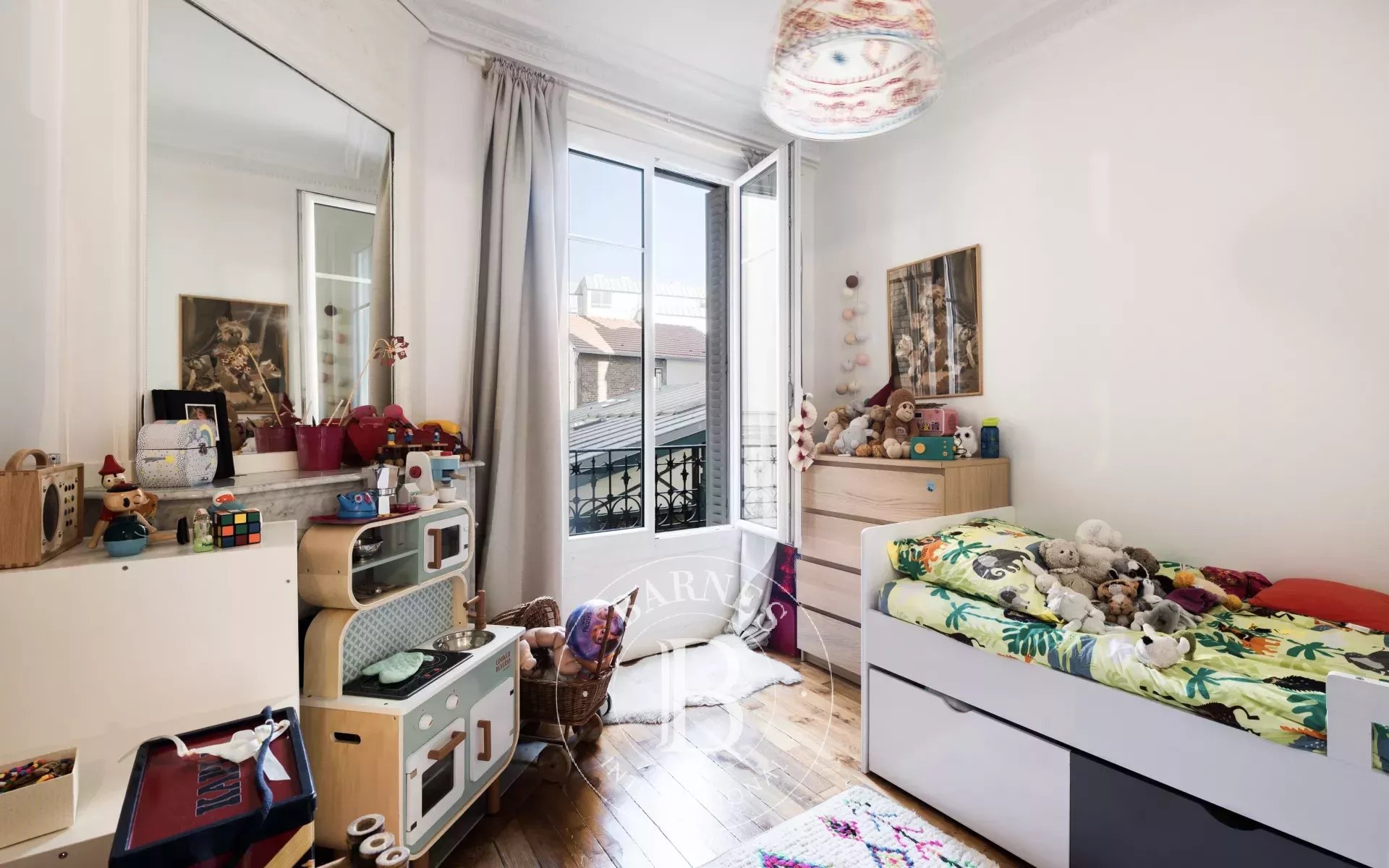 Daire Paris 9ème - picture 15