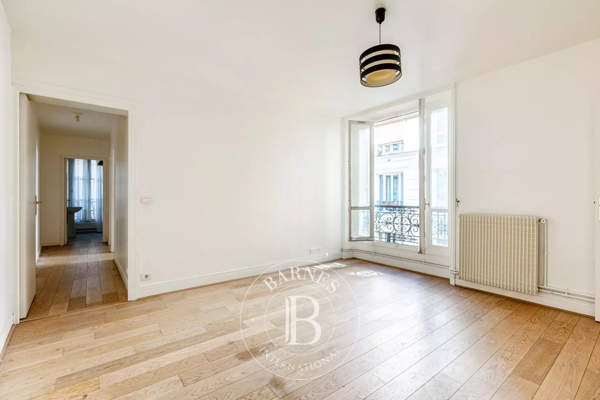 Apartment Paris 75008  -  ref 86831955 (picture 2)