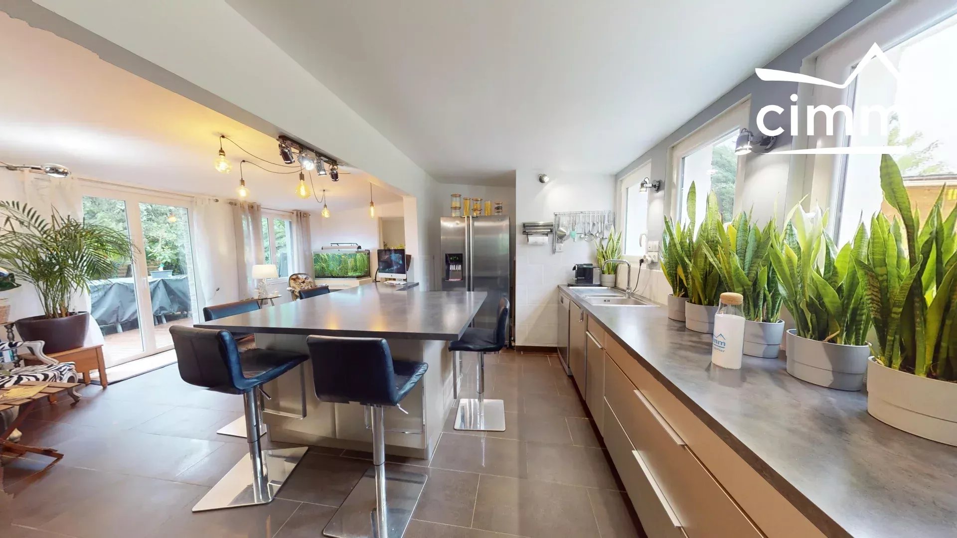 Agence immobilière de 