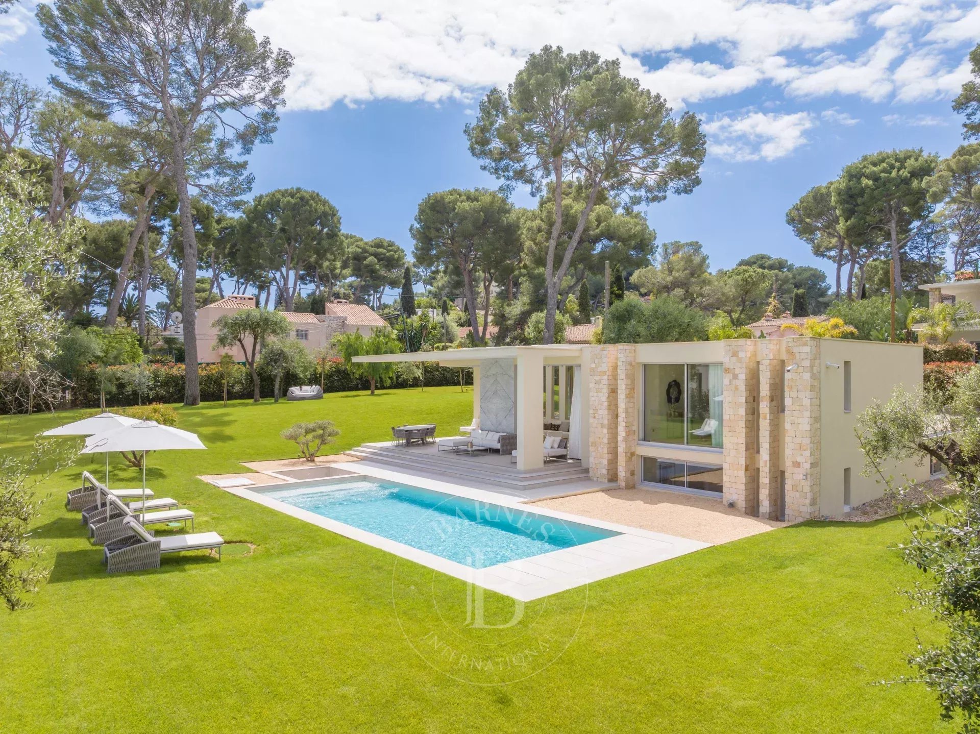 Villa Antibes - picture 29