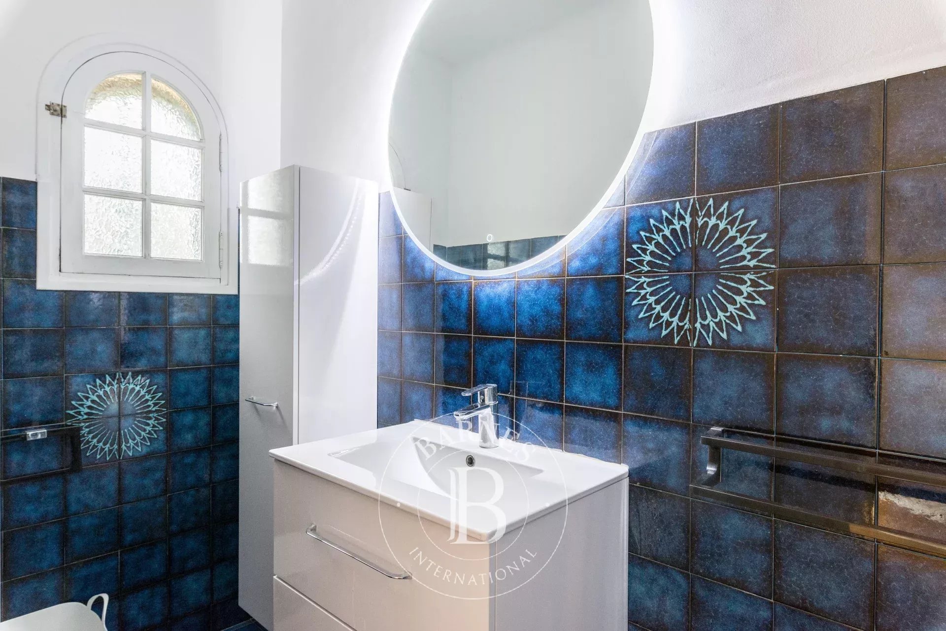 Ev Peymeinade - picture 15