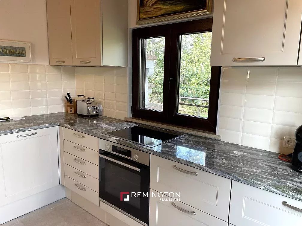 3 Bedroom Villa/Townhouse's Image 8