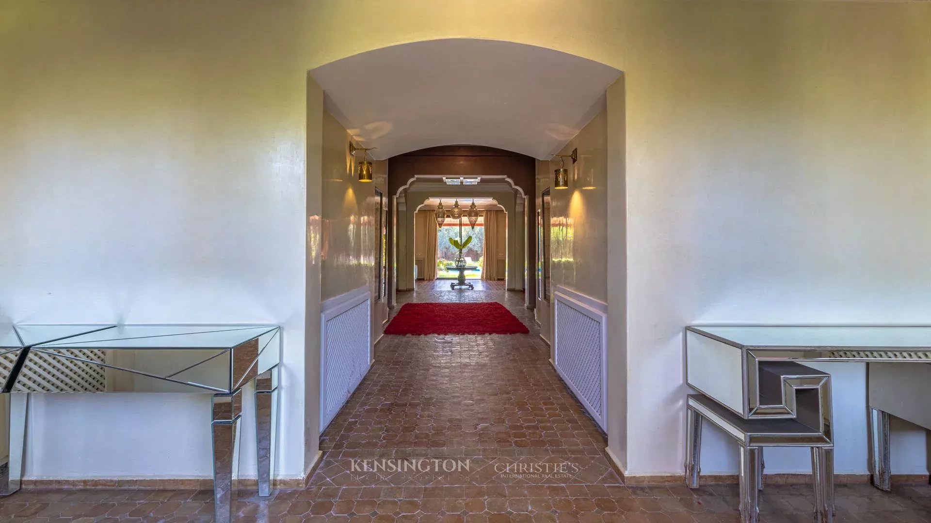 5 Bedroom Villa/Townhouse's Image 10