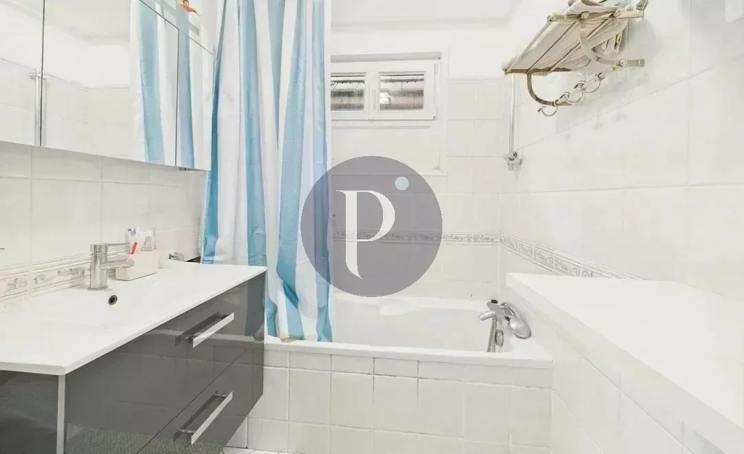 vente-maison-5-pieces-verrieres-le-buisson-86423391