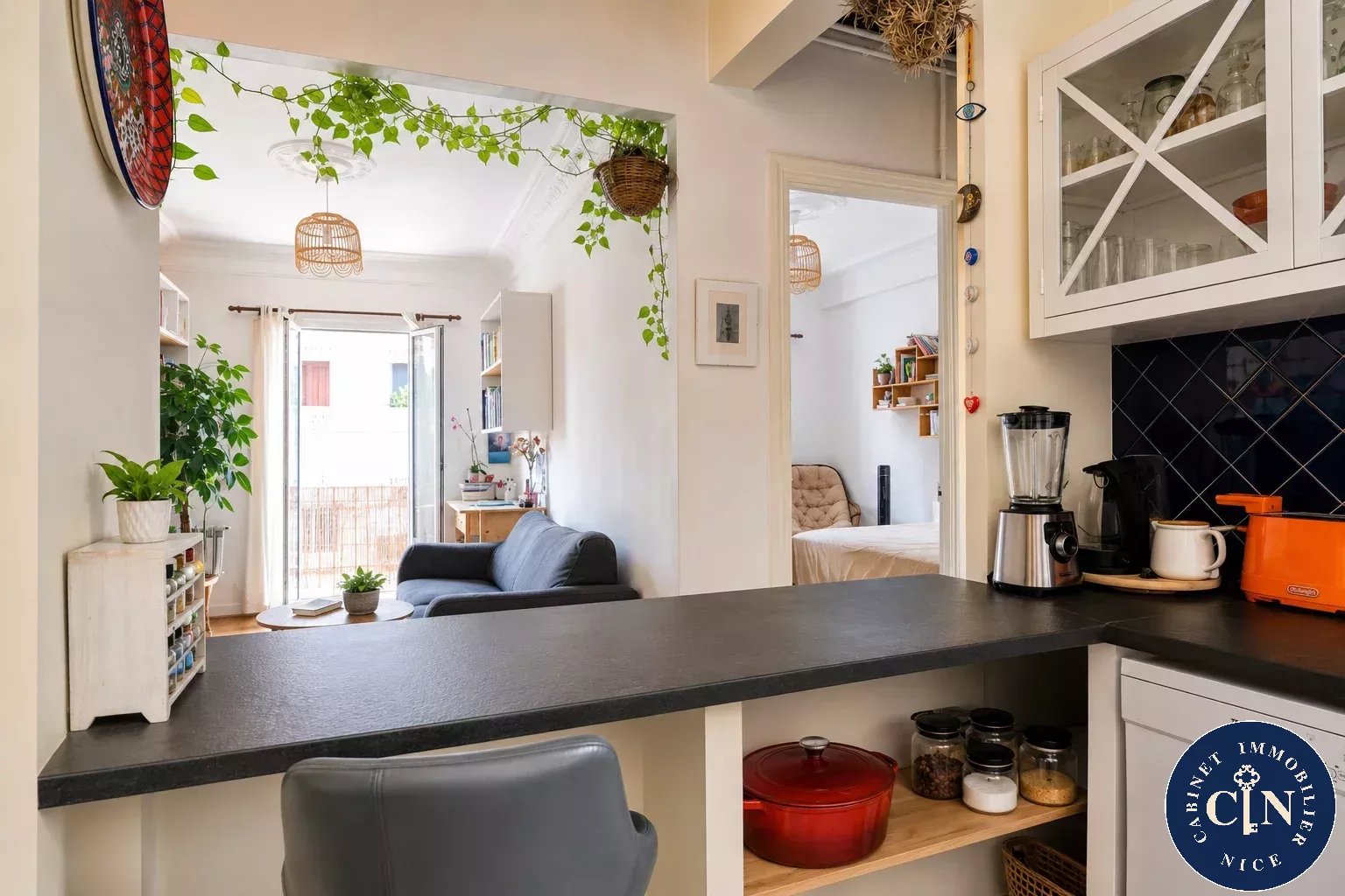 2 pièces 48 m² - Charme bourgeois au calme - Parc impérial — photo 5