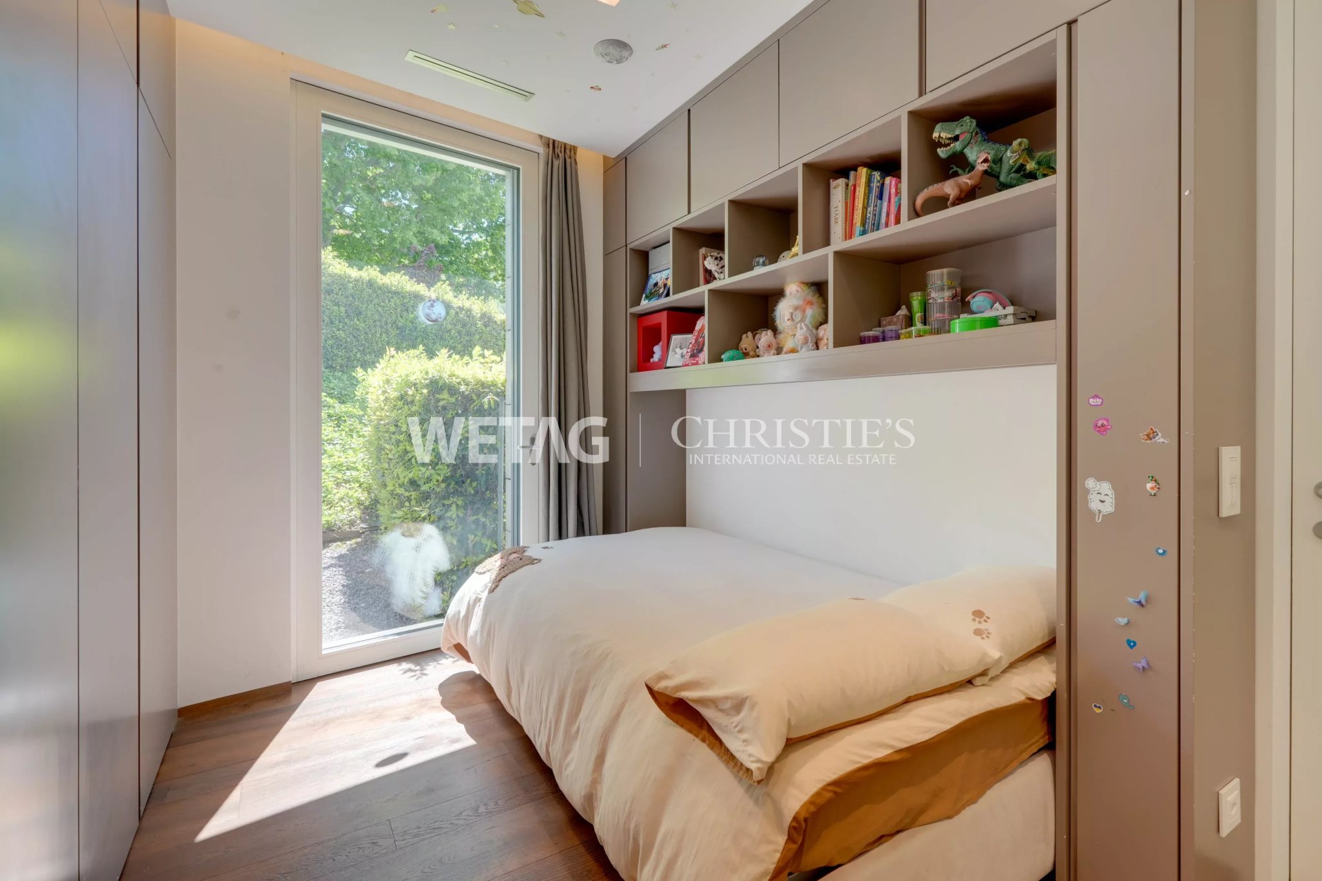 2 Bedroom Apartment/Flat's Image 4