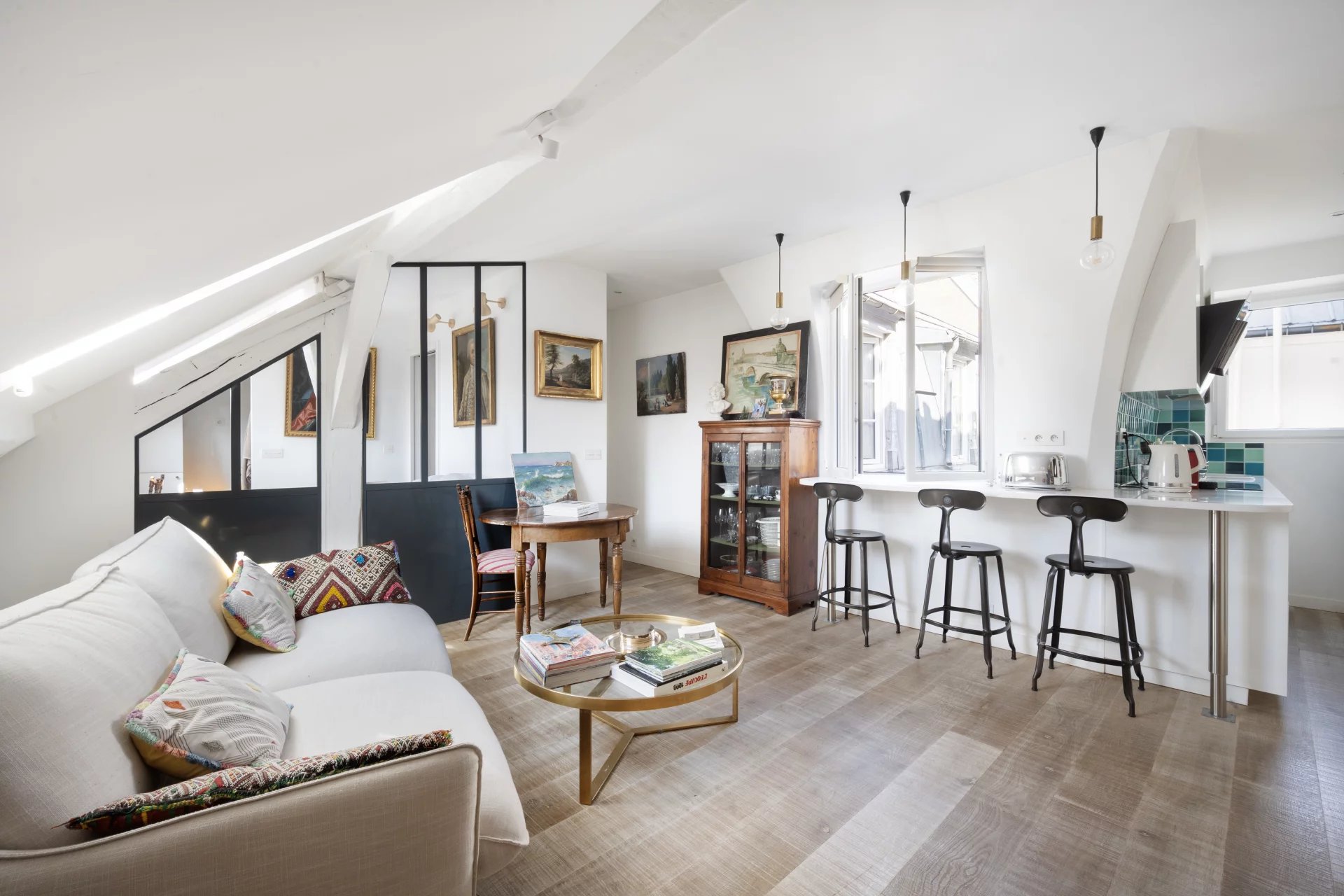 Sale Apartment Paris 6th Odéon