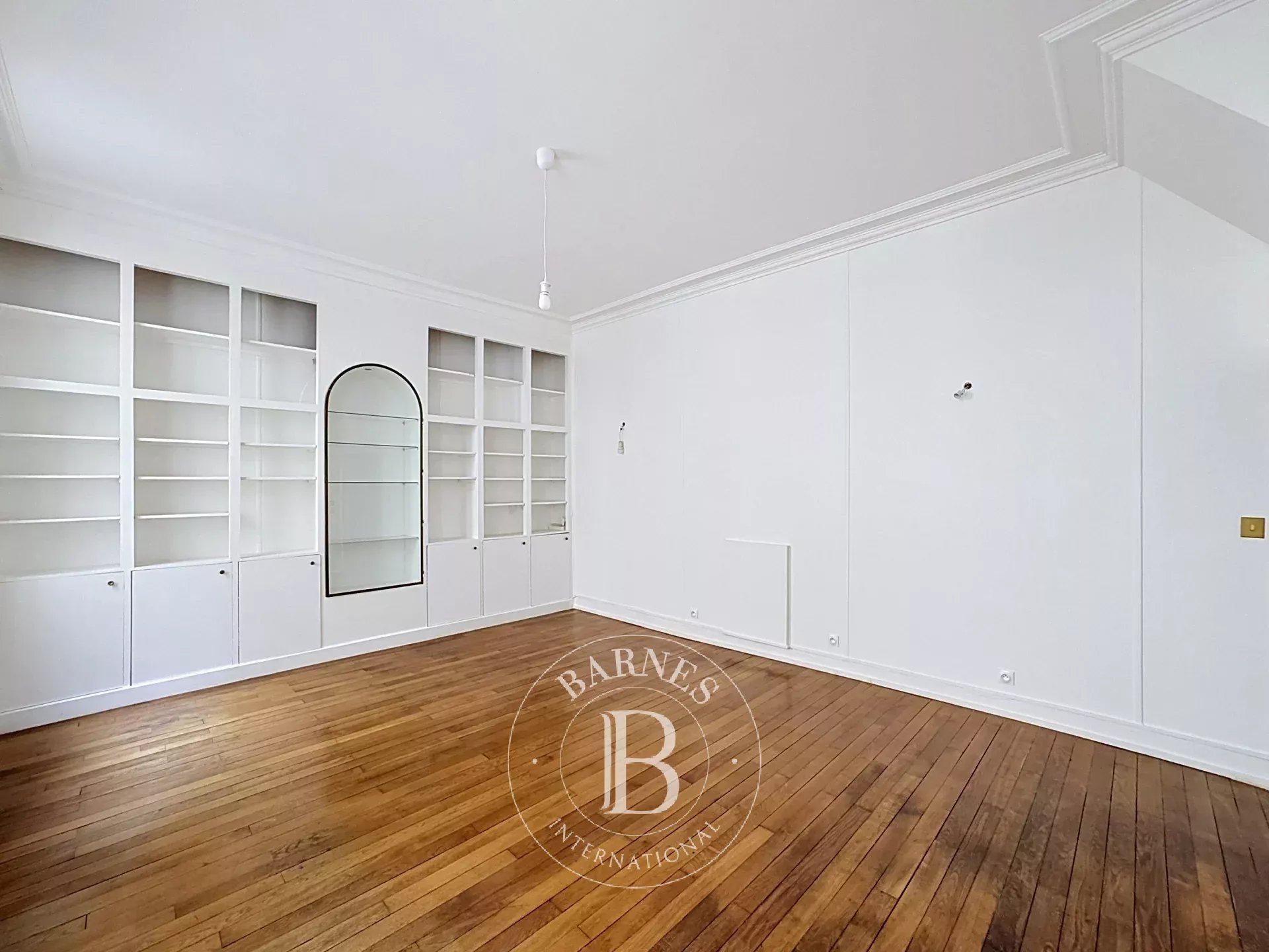 Appartement Paris 75008  -  ref 87106627 (picture 1)