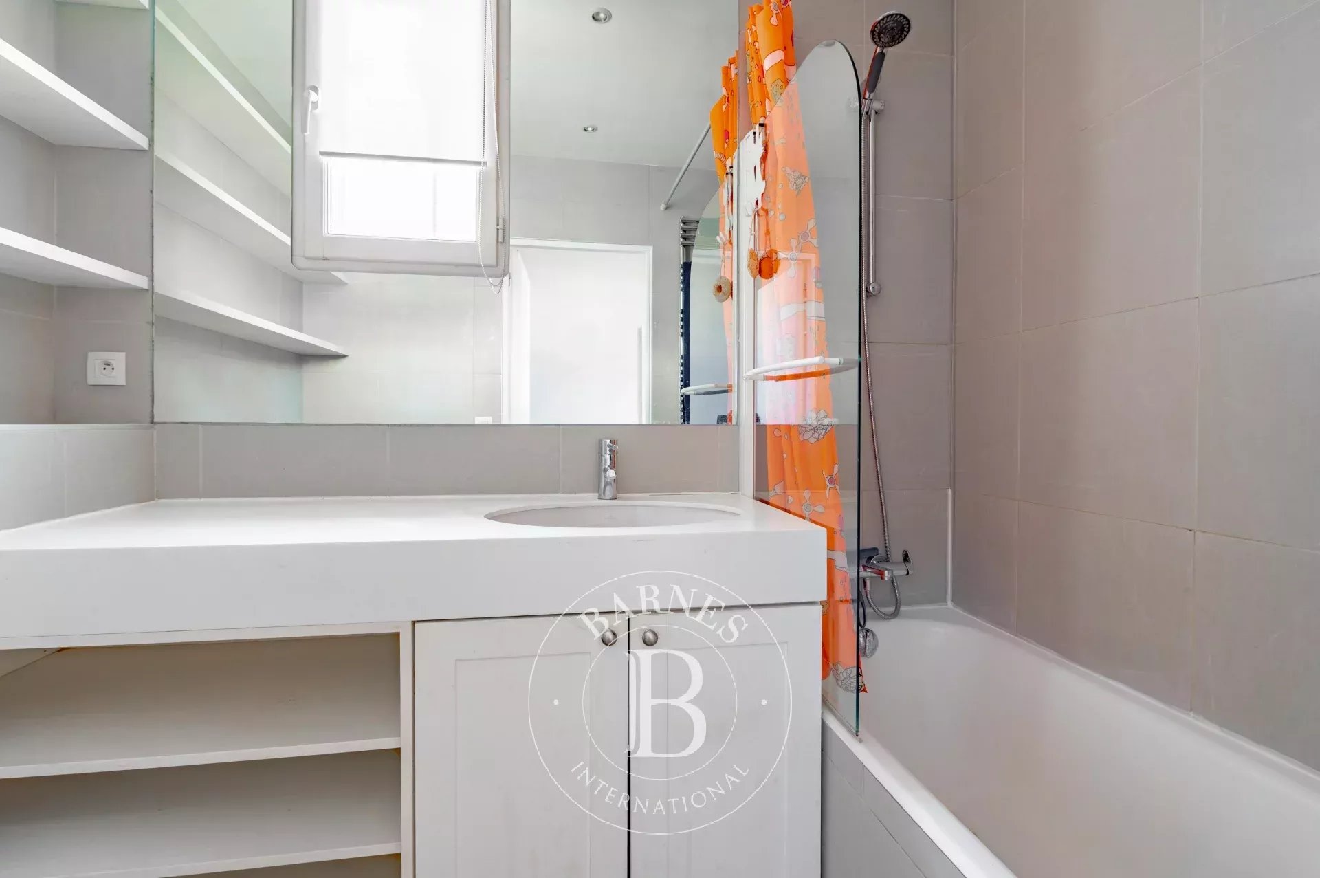 Daire Paris 14ème - picture 12