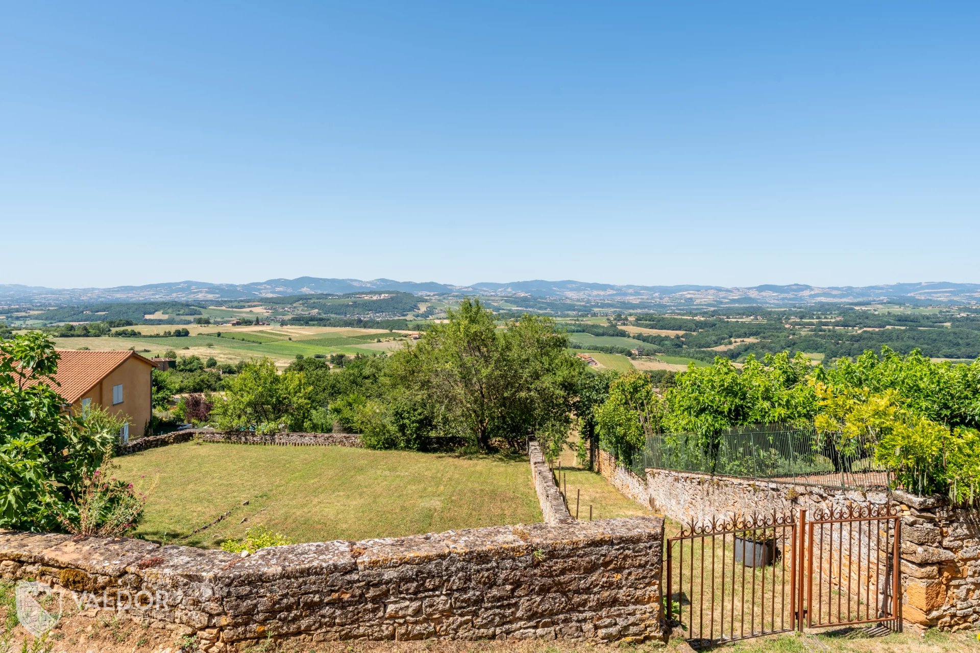 Terrain à bâtir avec vue panoramique à l'ouest