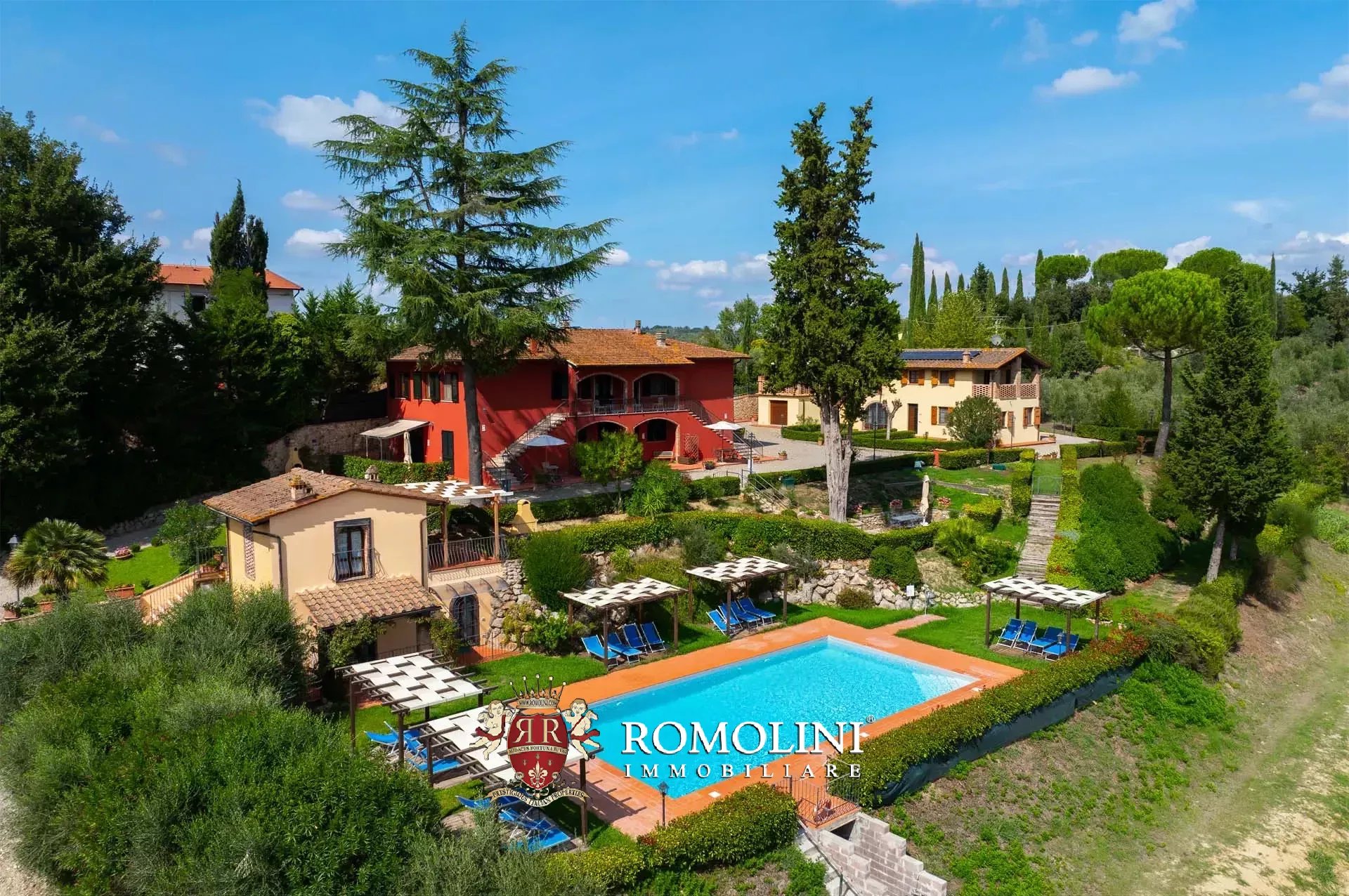 19 Bedroom Villa/Townhouse's Image 3