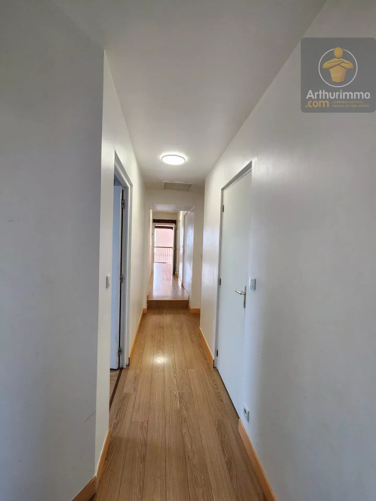 Longère Restaurée – 9 Pièces – DPE C – Jardin Paysager de 3 175 m² à Villorceau — photo 15