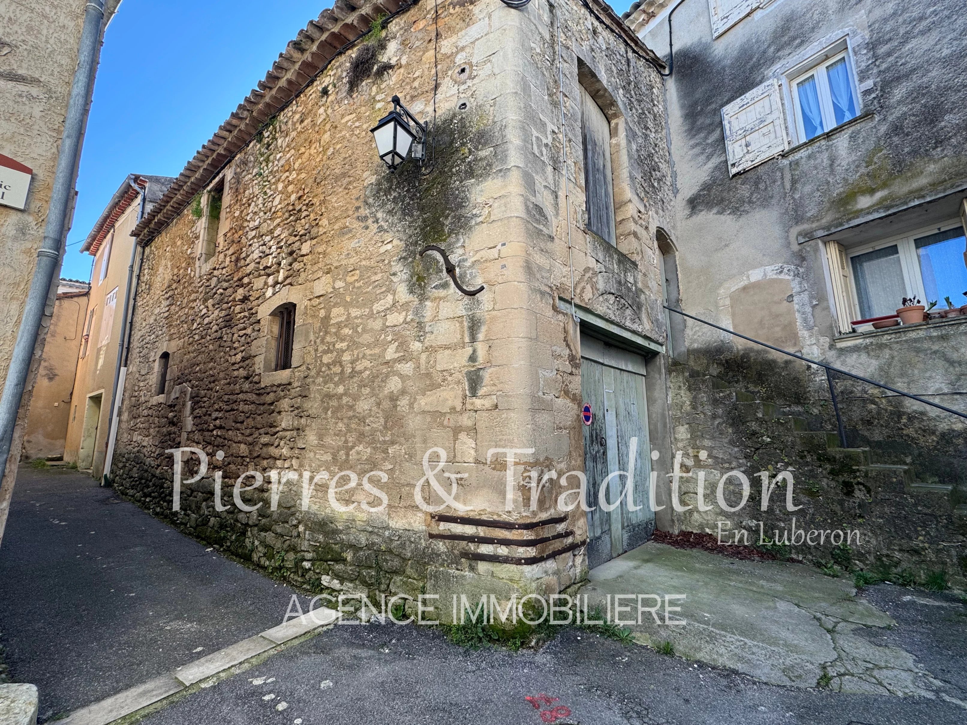 Agence immobilière de Pierres et Tradition en Luberon Apt