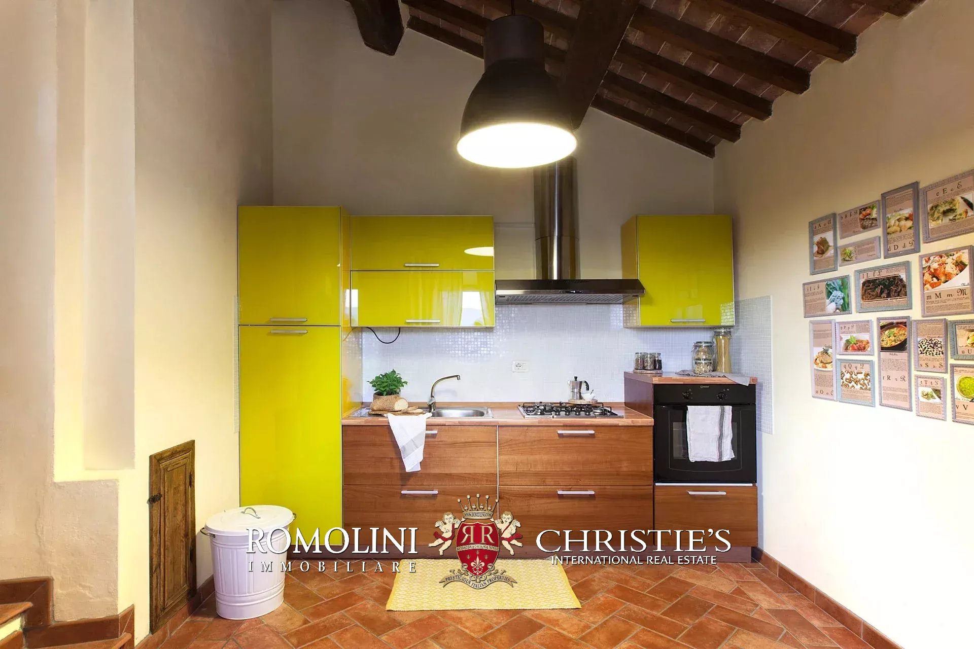 4 Bedroom Villa/Townhouse's Image 68