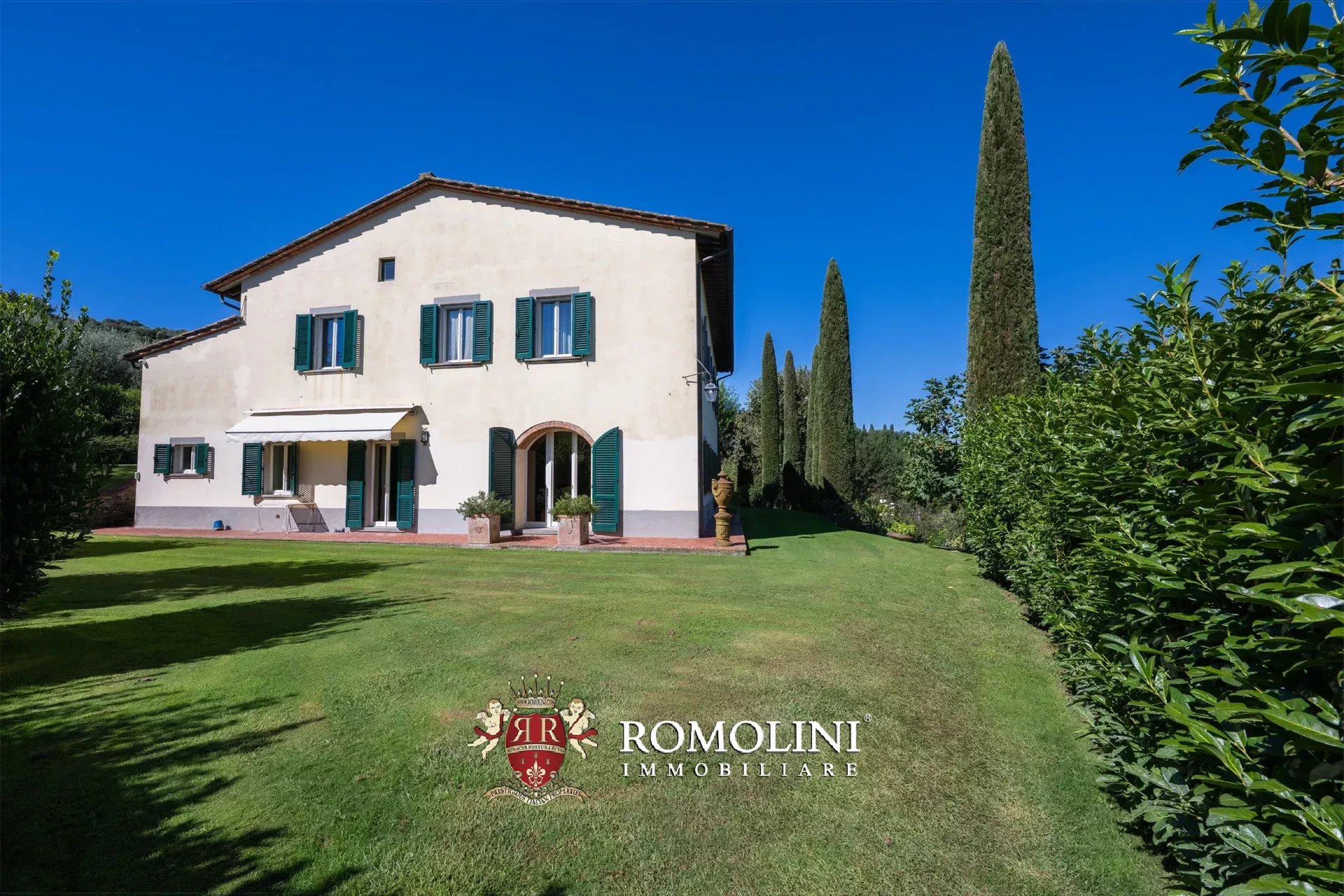 4 Bedroom Villa/Townhouse's Image 26