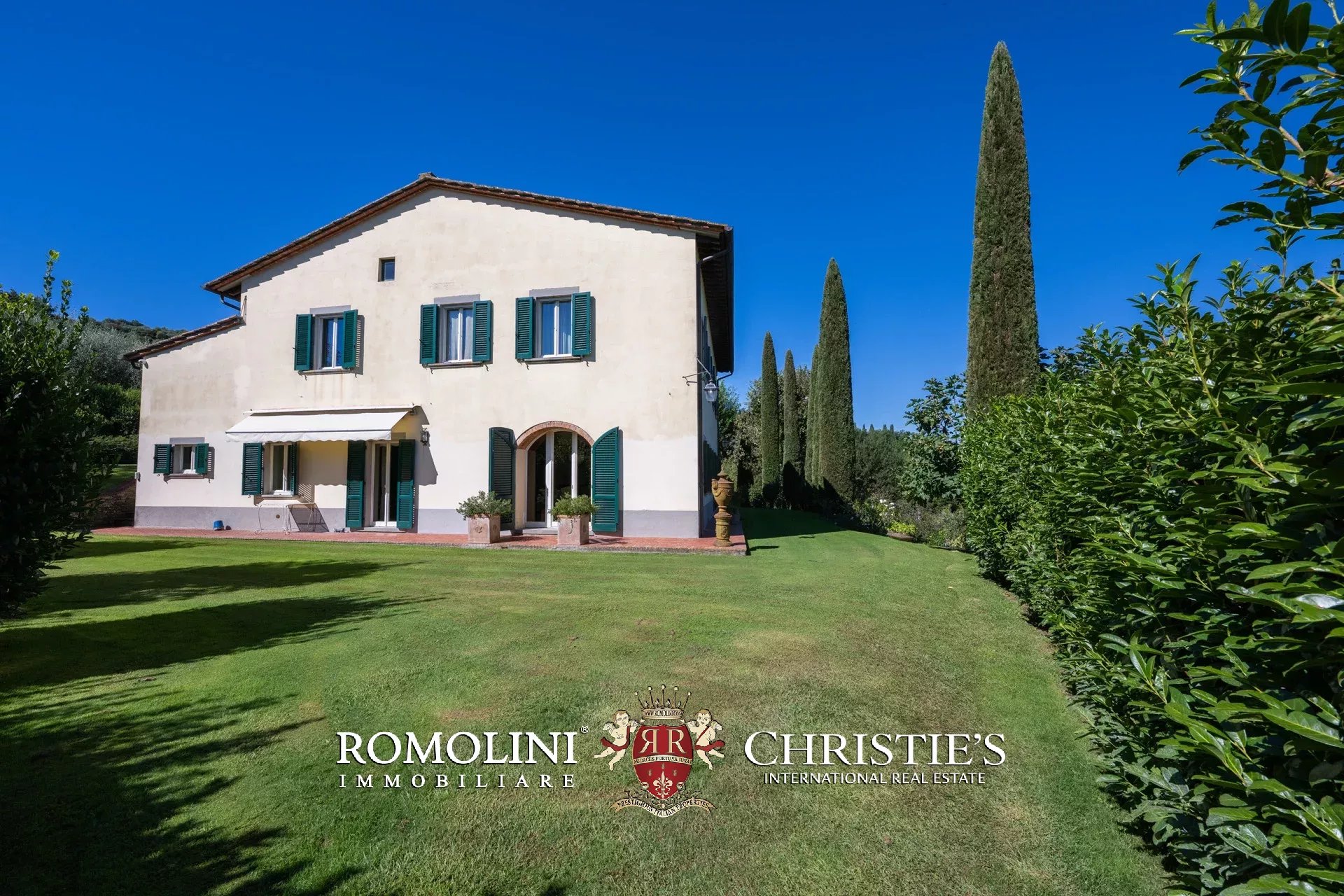 4 Bedroom Villa/Townhouse's Image 26