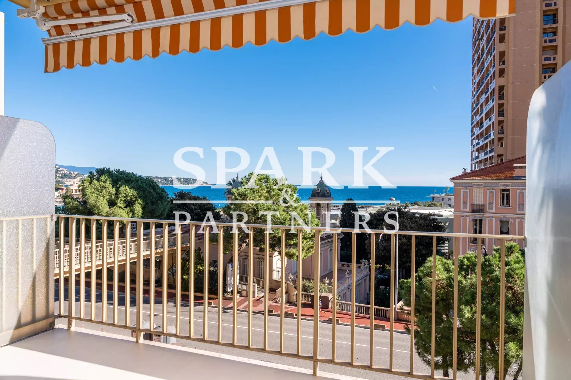 Monaco - Monte-Carlo - Appartement rénové 3P